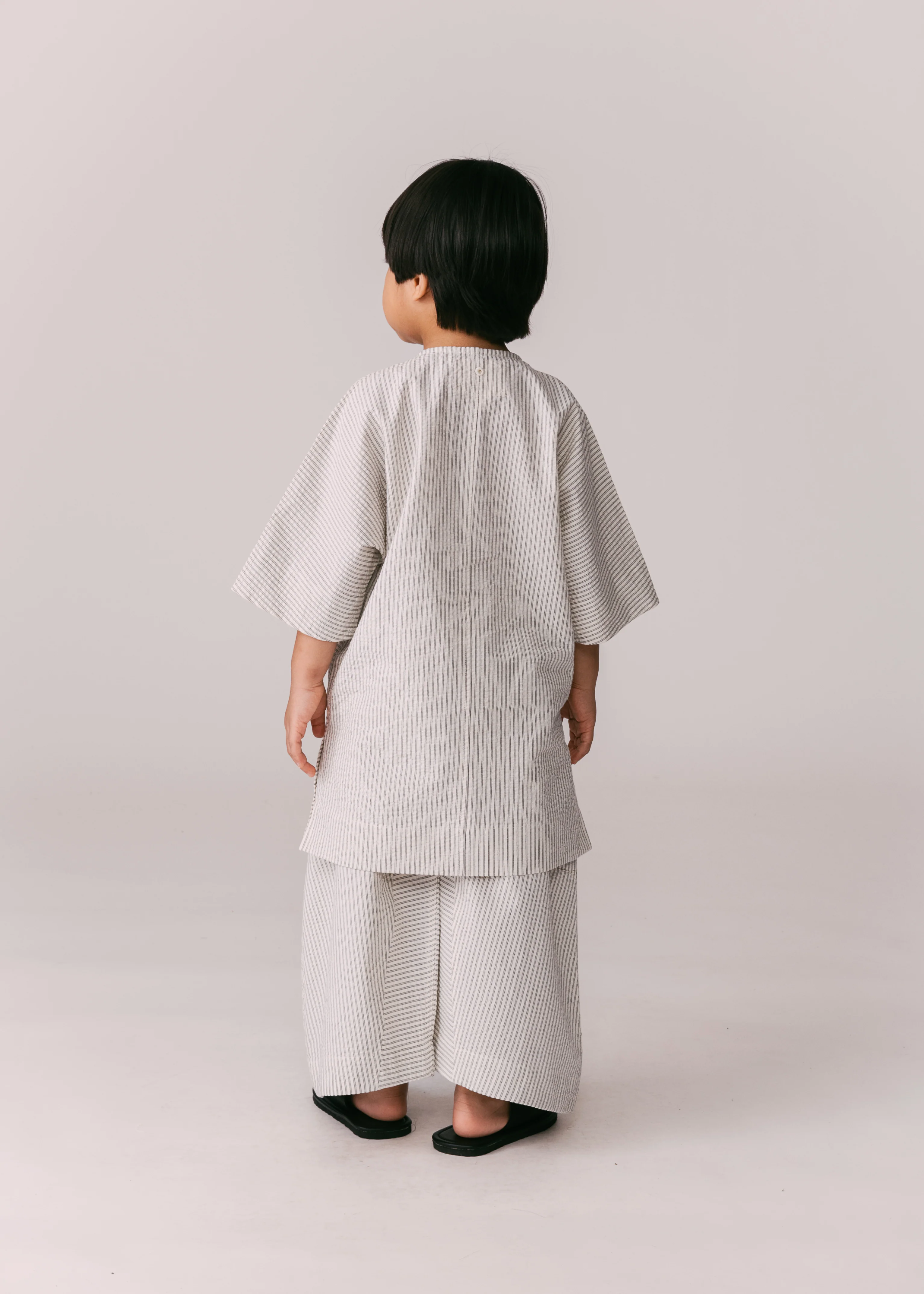 Kids: Tahan Pants (Black Stripe) - Image 4