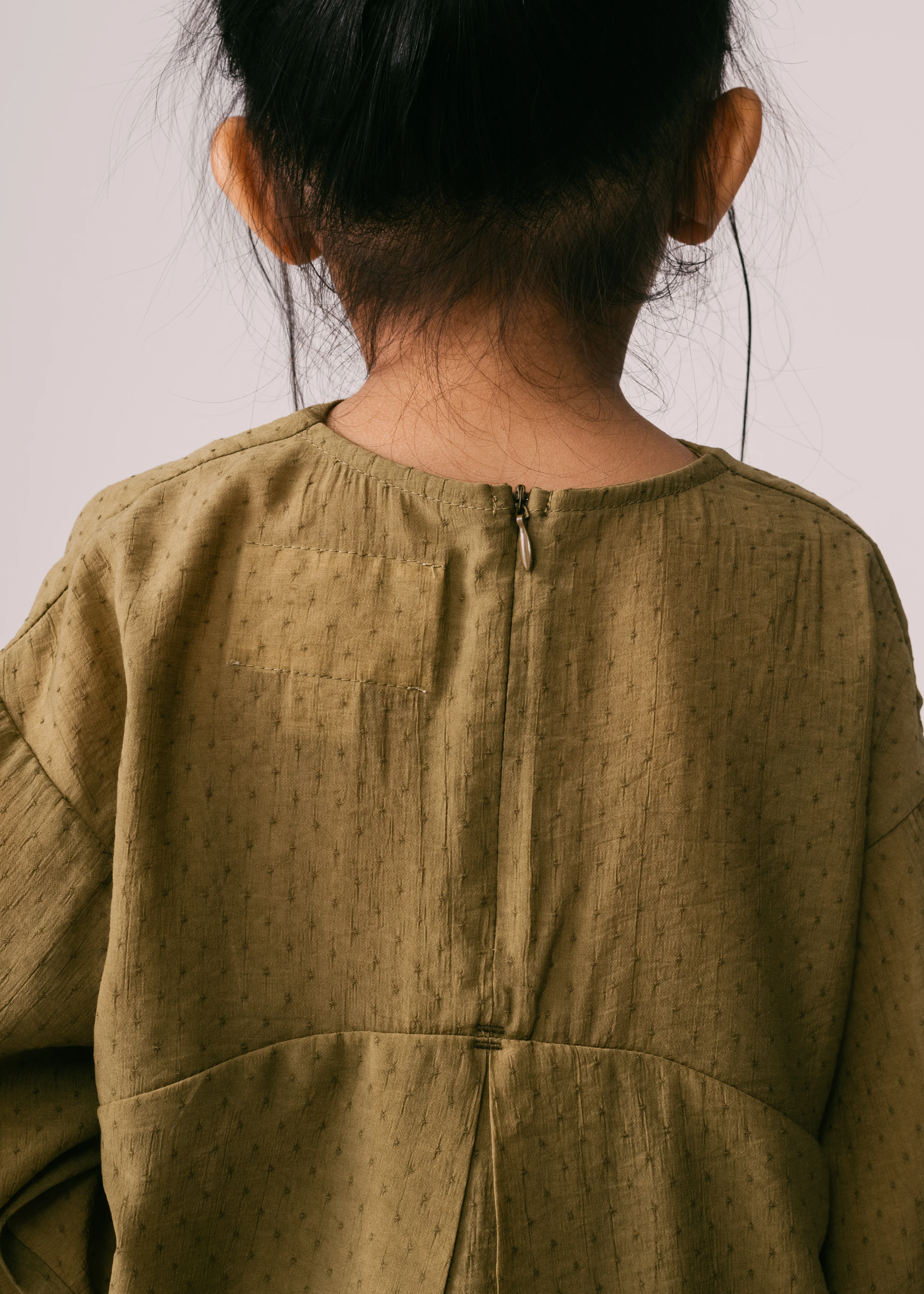 Kids: Terbit Kurung Top (Olive) - Image 5