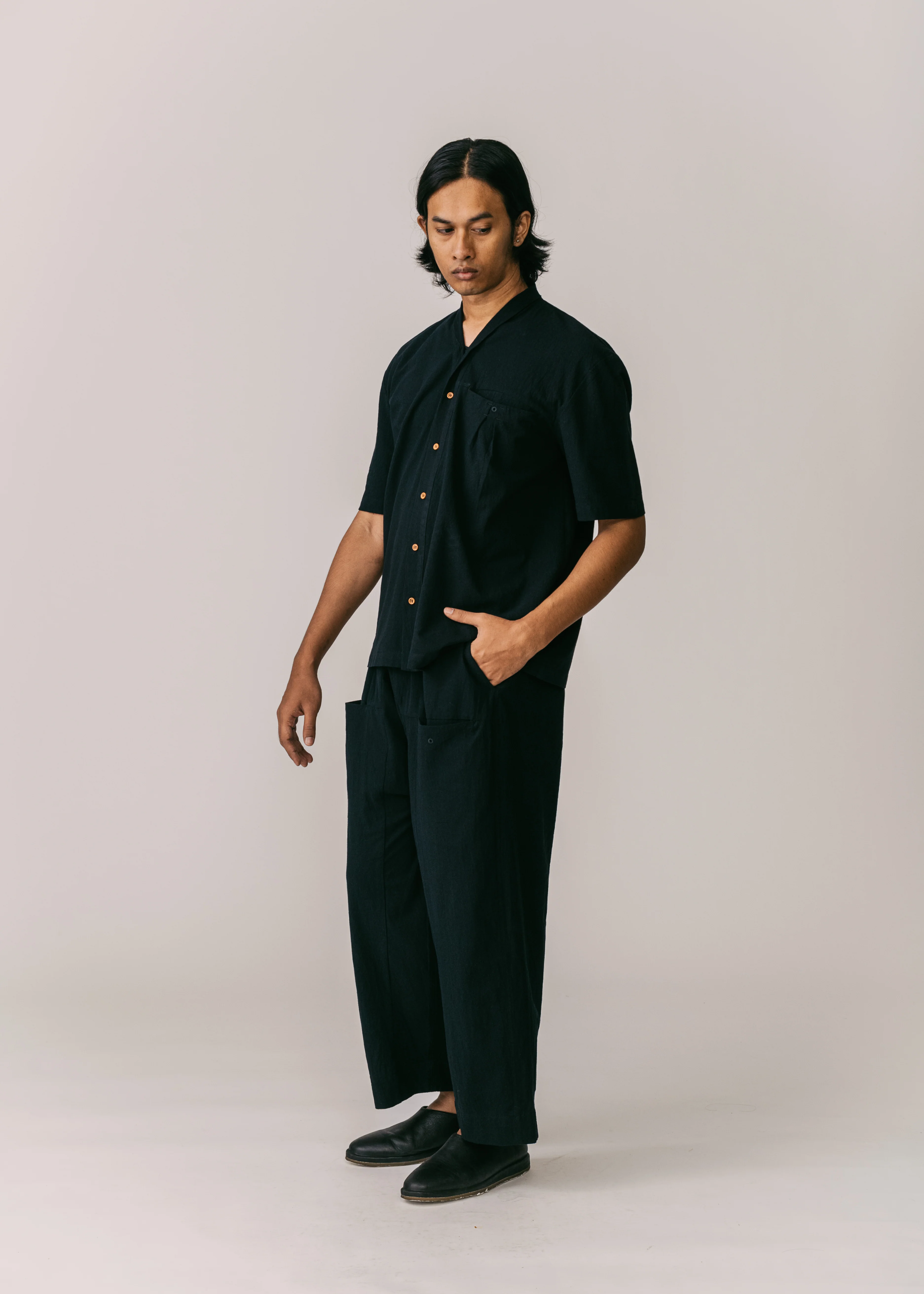Men: Alir Collared Shirt (Black)