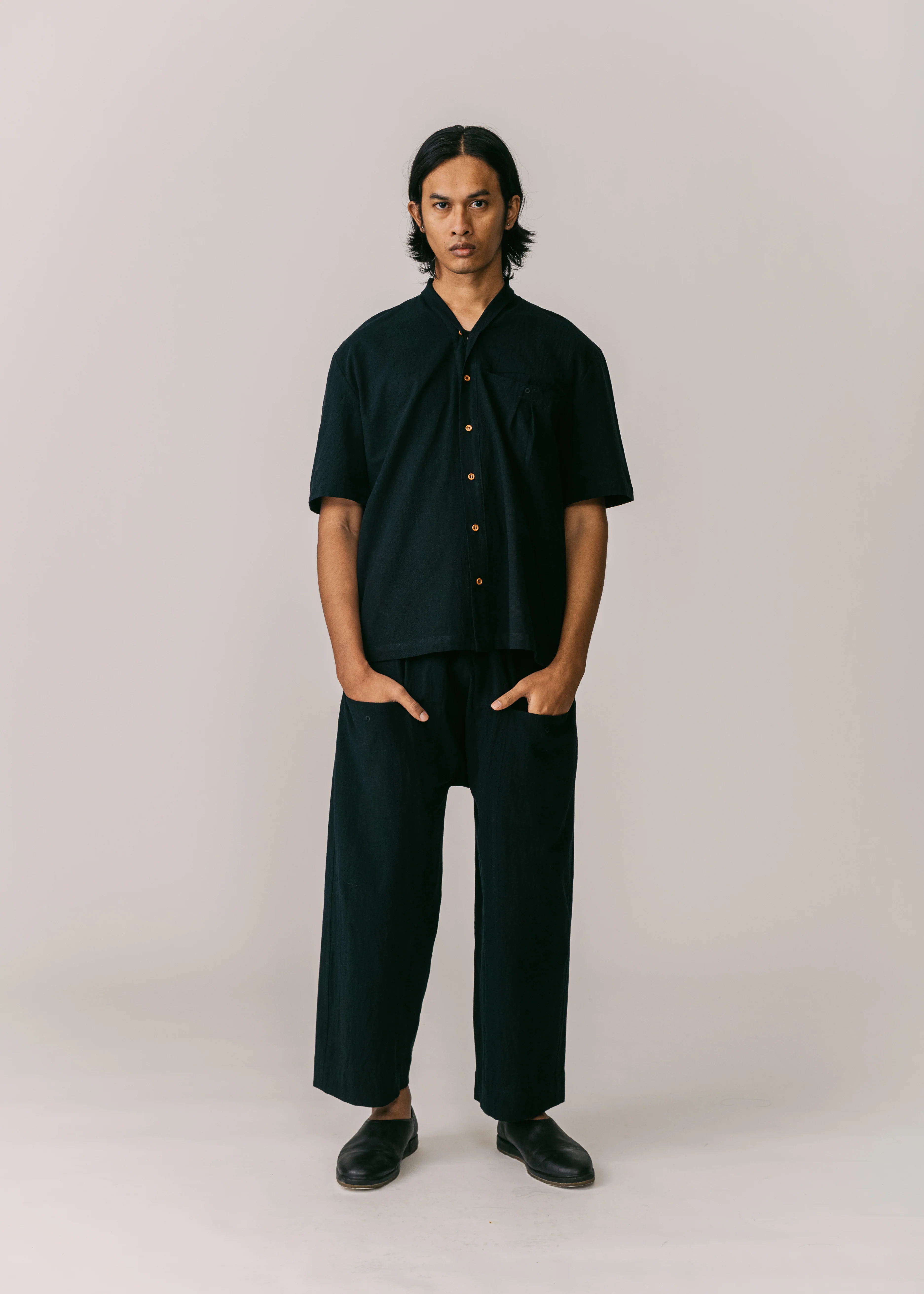 Men: Alir Collared Shirt (Black) - Image 3