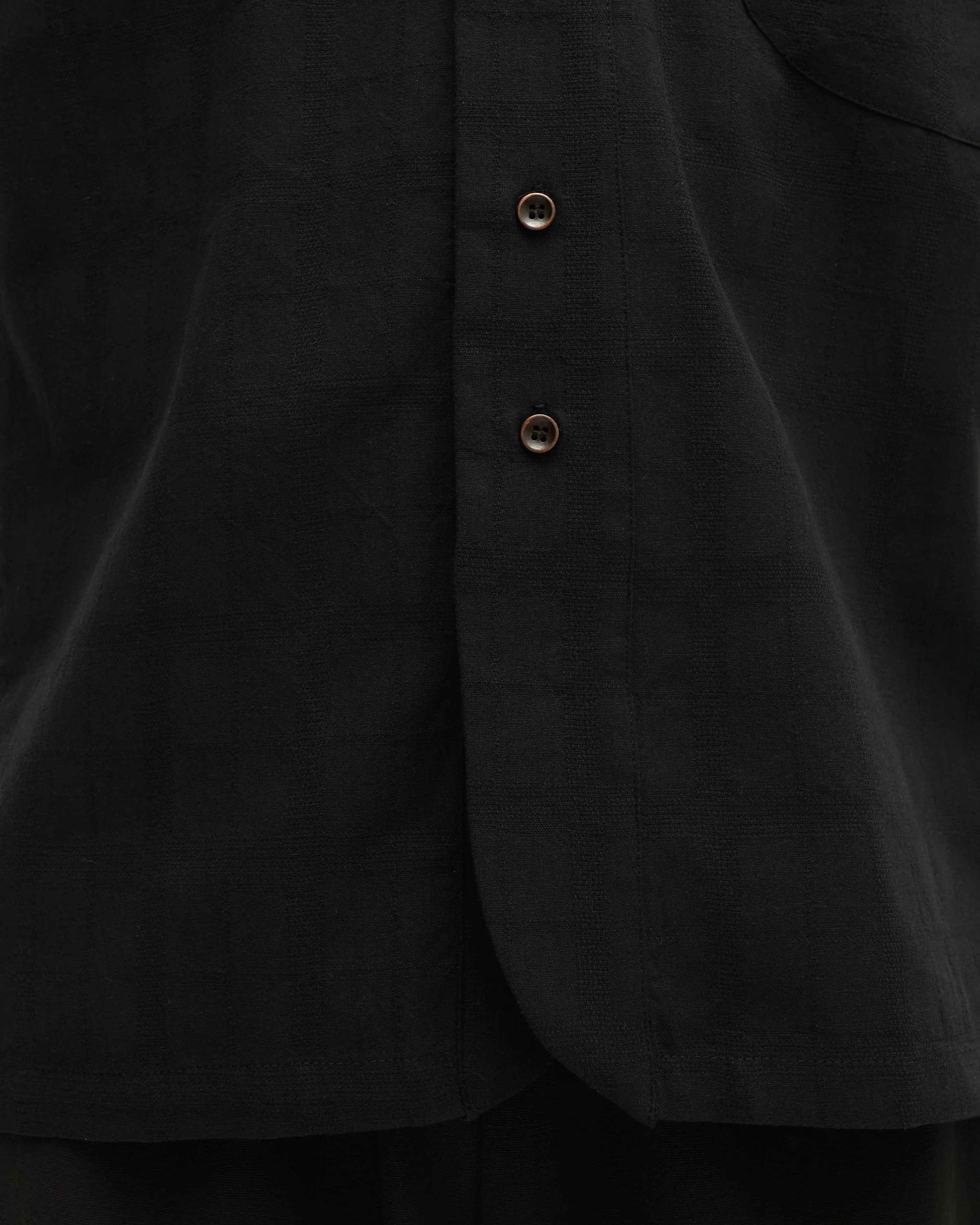 Men: Galah Buttoned Shirt (Black) - Image 6