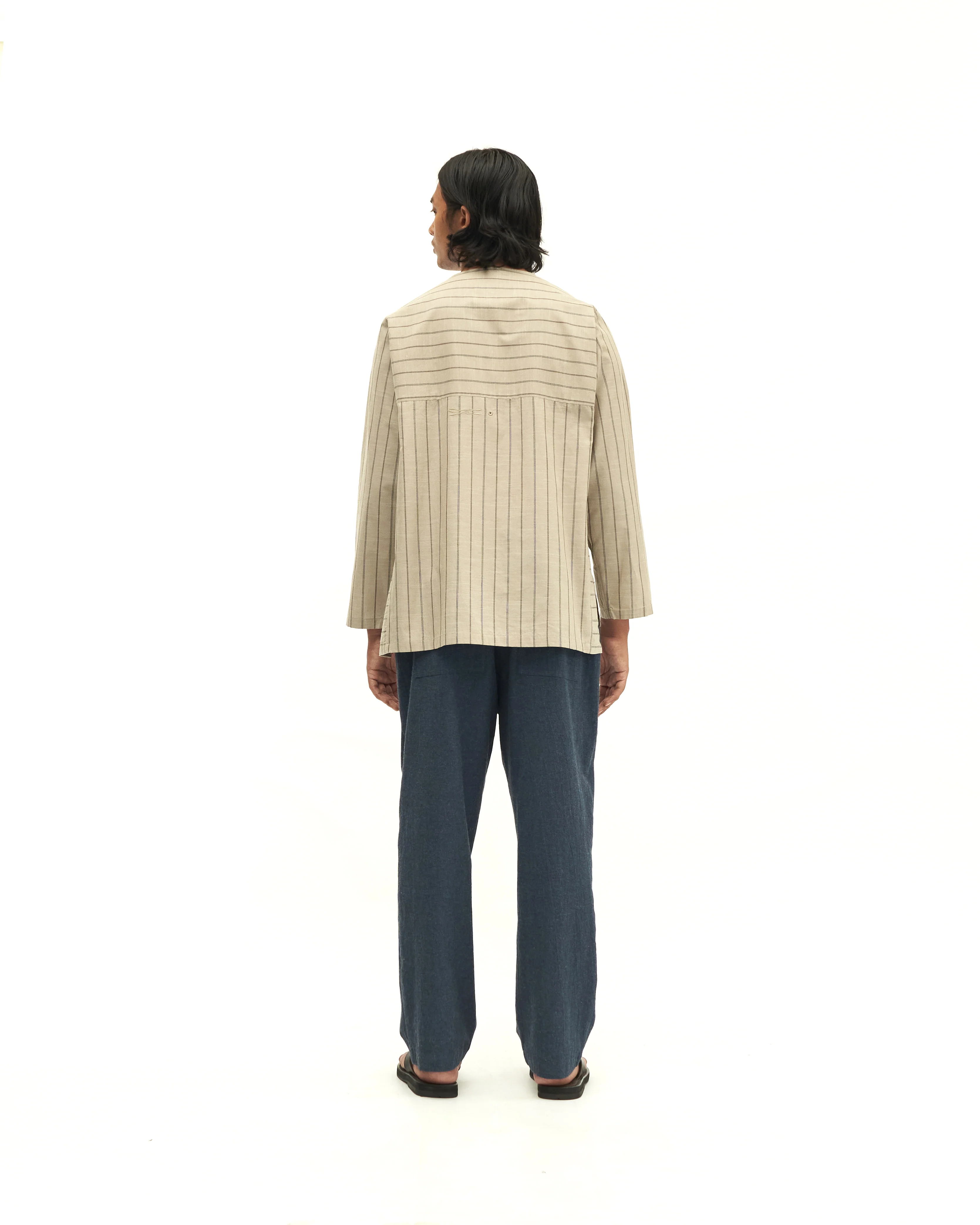 Men: Galah Buttoned Shirt (Grey Stripe) - Image 5