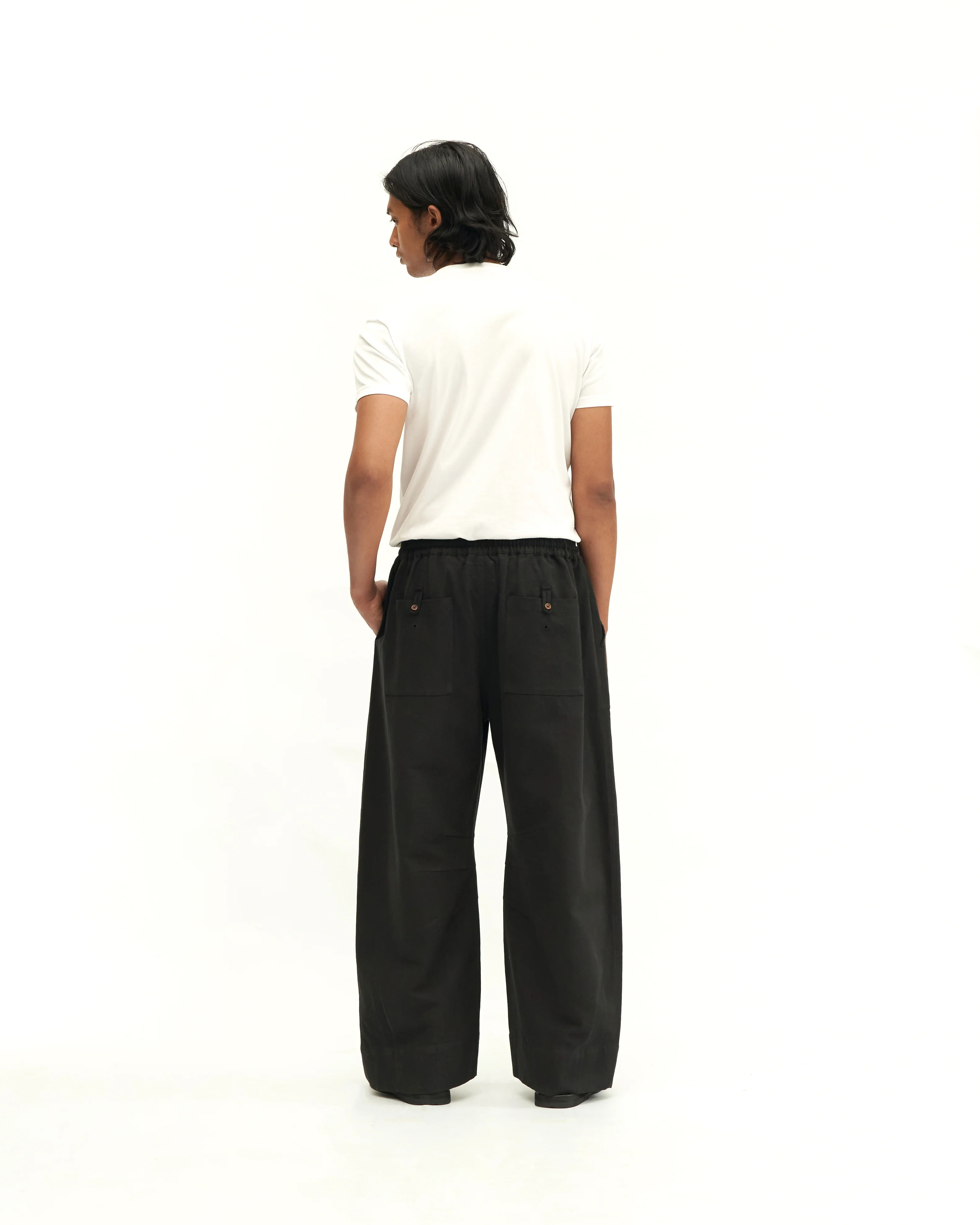 Men: Kongsi Horseshoe Pants (Black) - Image 6