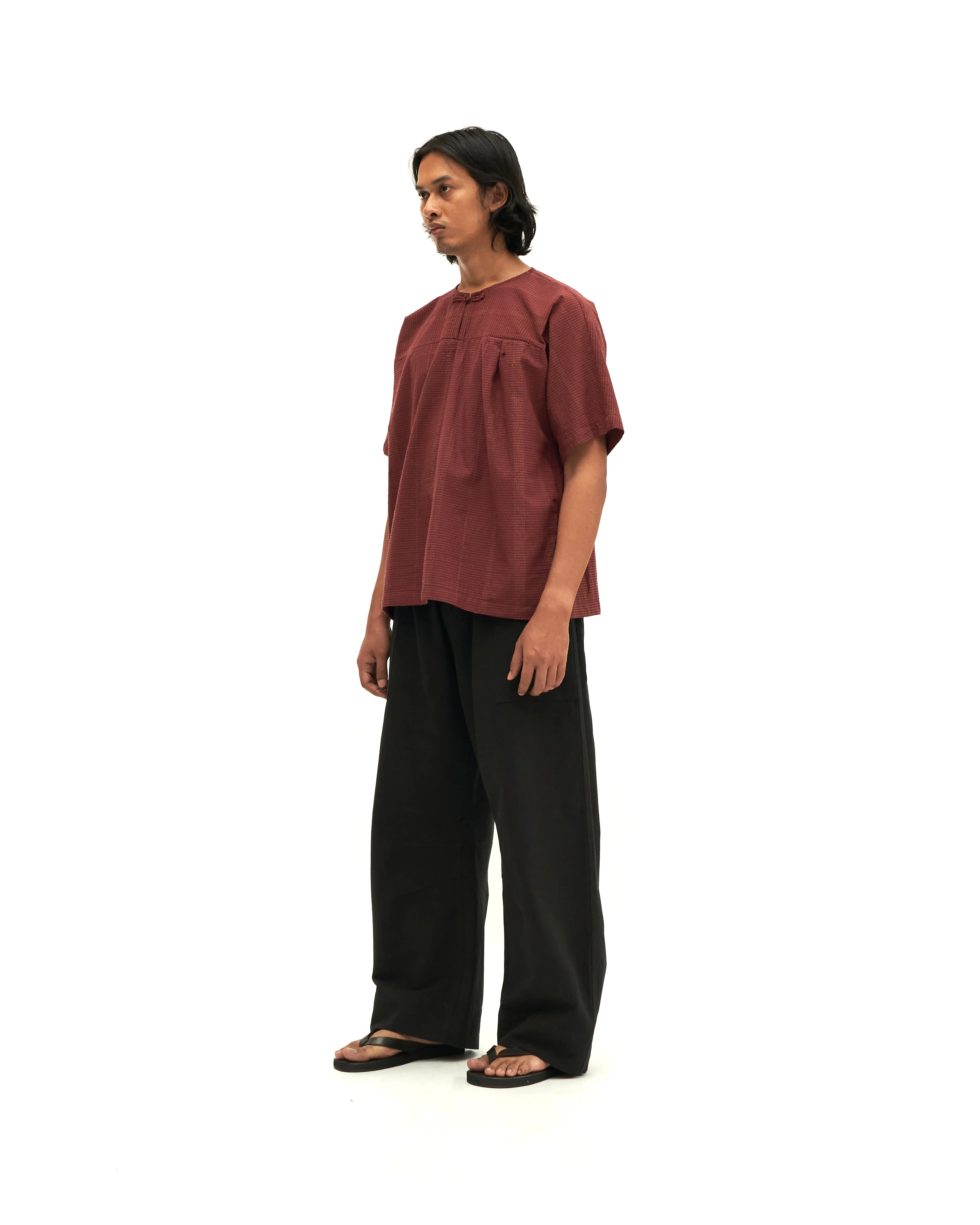 Men: Kongsi Keyhole Top (Rosewood) - Image 4
