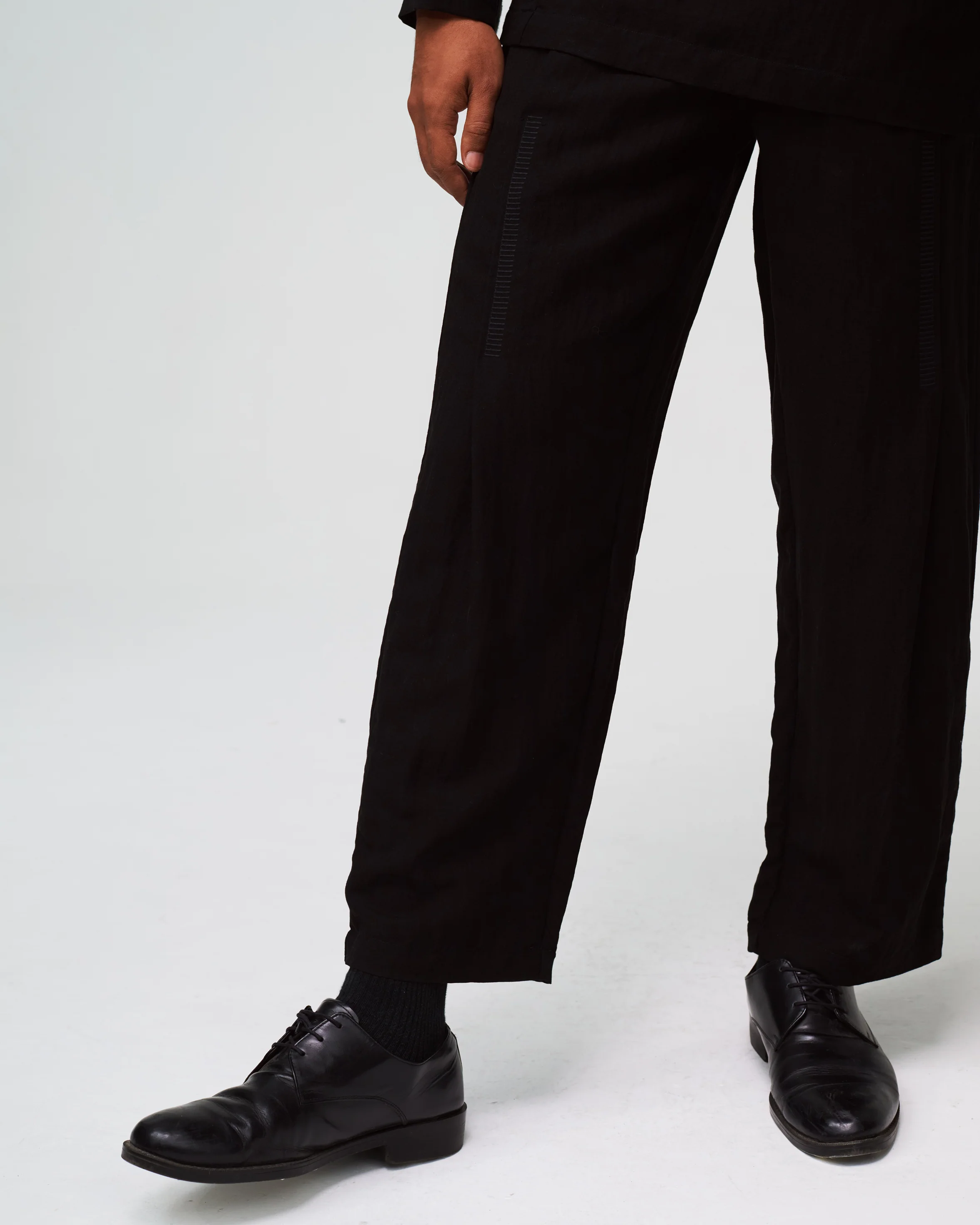 Men: Lemang Straight Pants (Pulut Hitam)