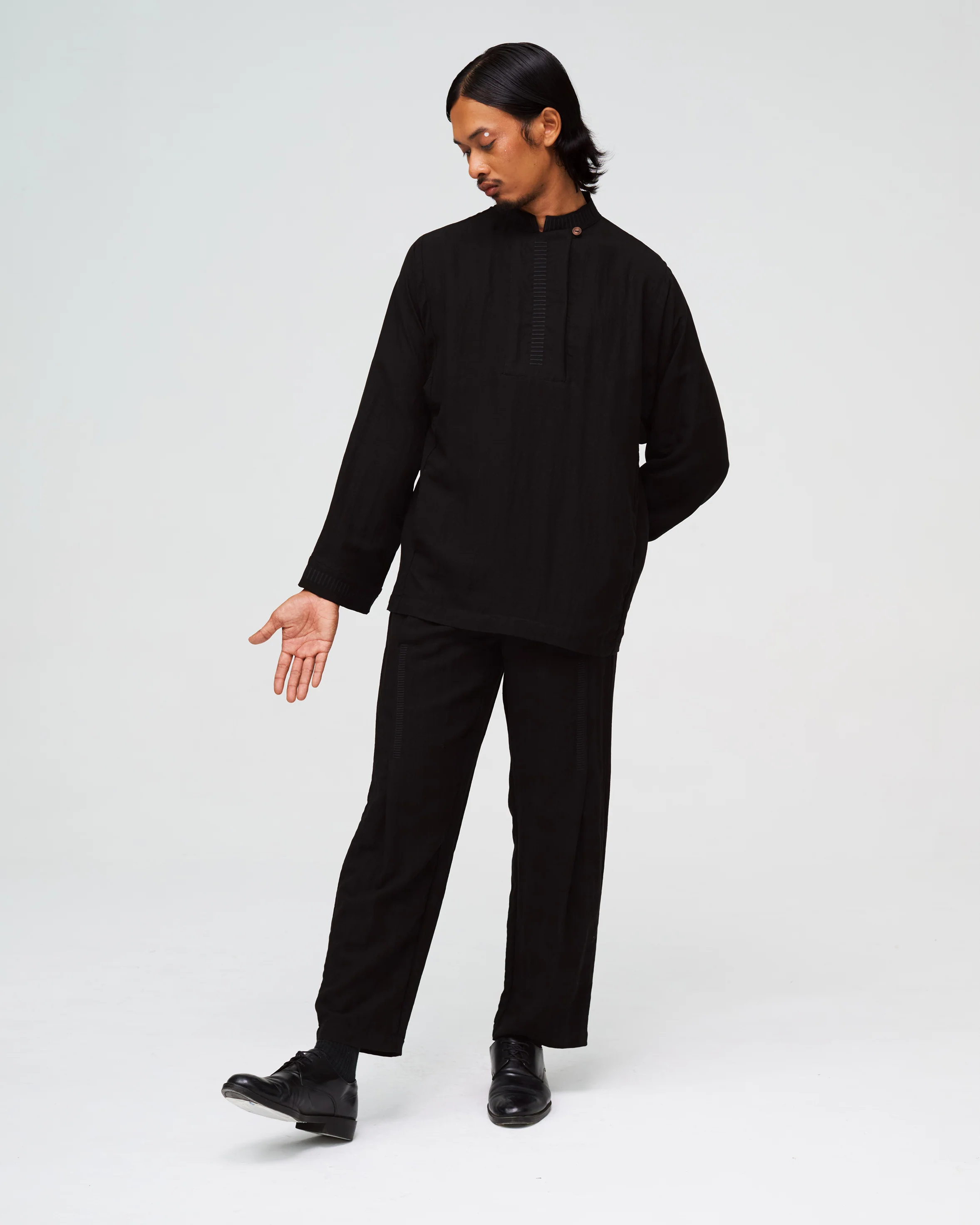 Men: Lemang Straight Pants (Pulut Hitam) - Image 11