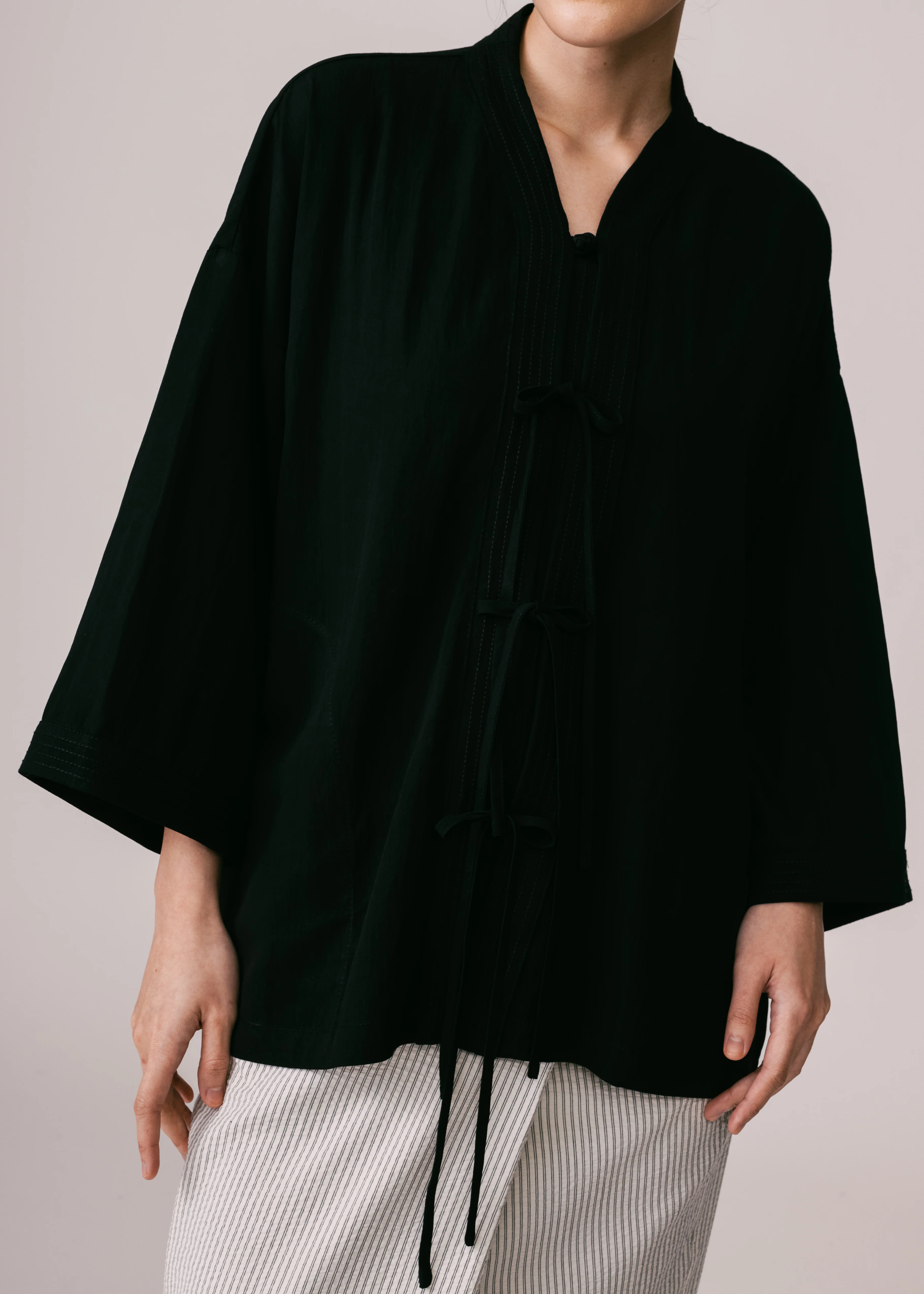 Unisex: Ria Loose Kedah Top (Black) - Image 2