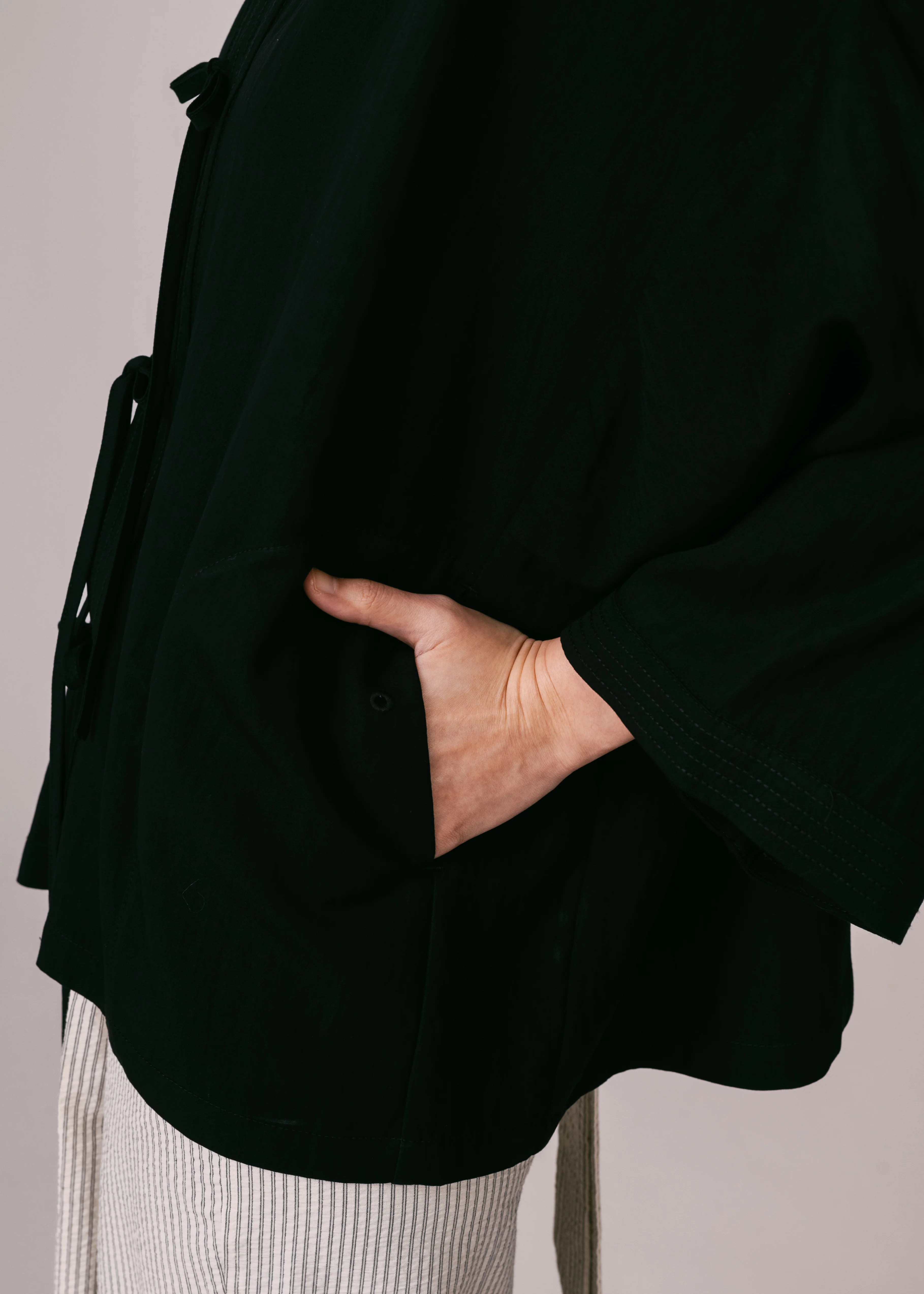 Unisex: Ria Loose Kedah Top (Black) - Image 6