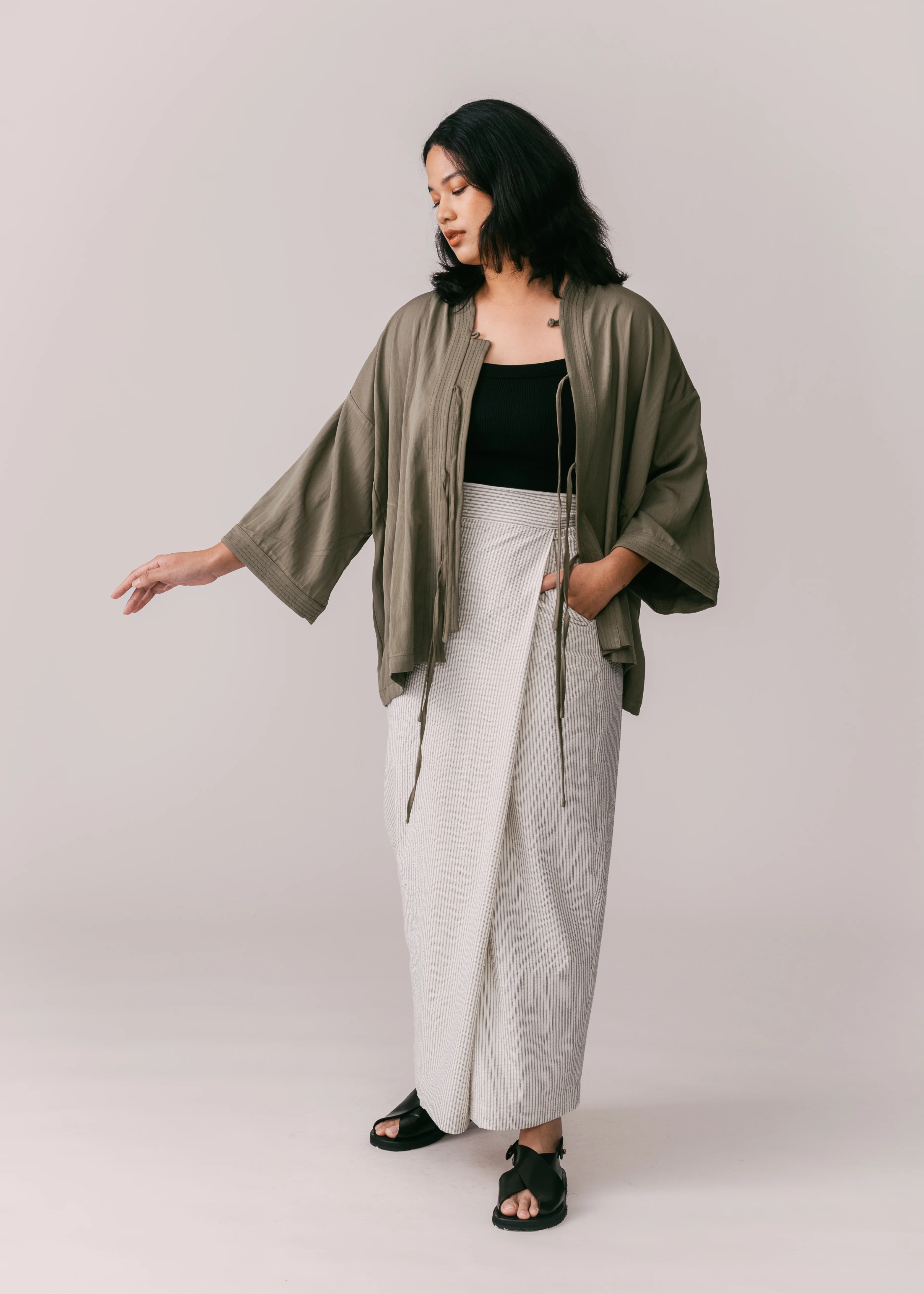 Unisex: Ria Loose Kedah Top (Olive)