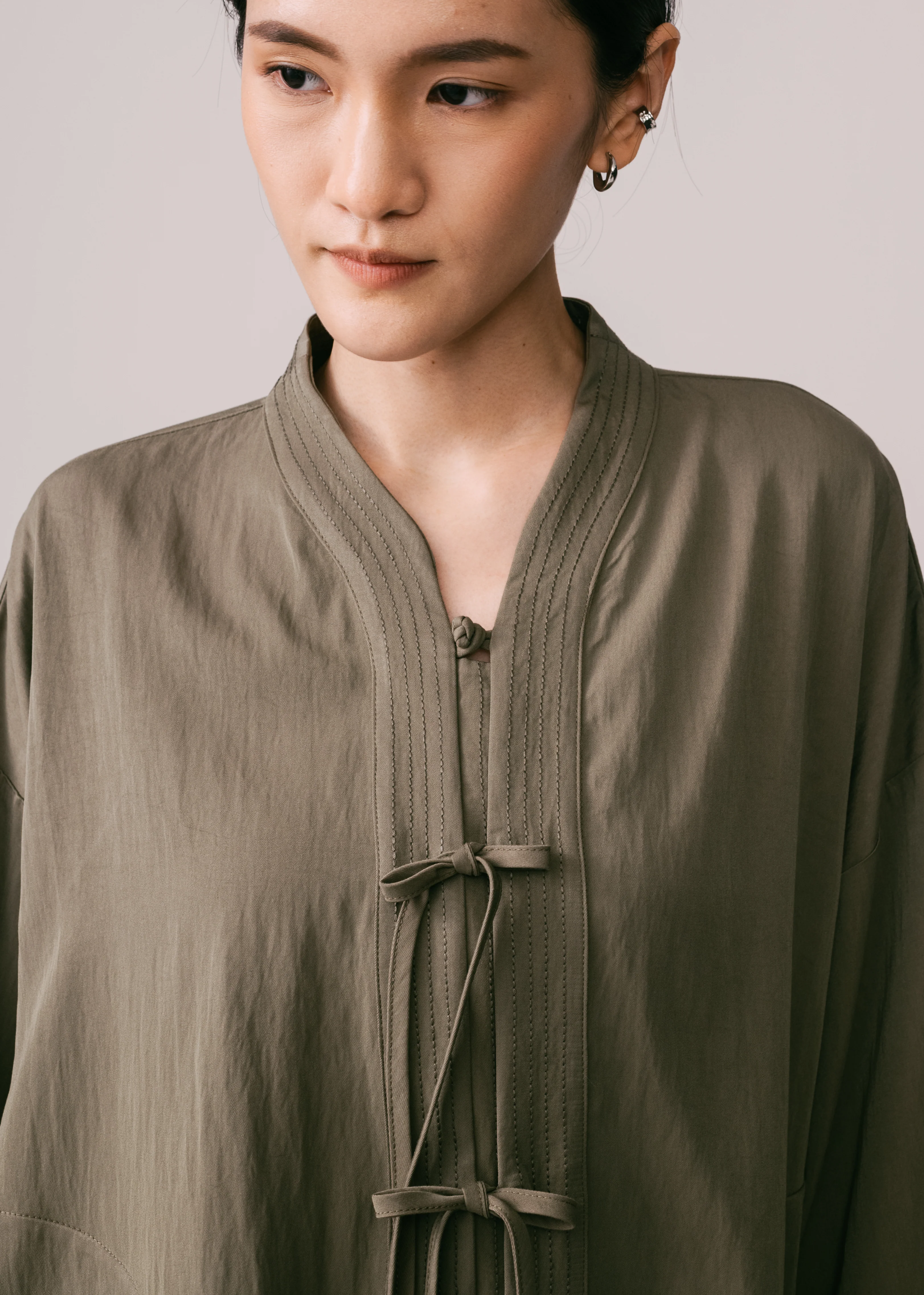 Unisex: Ria Loose Kedah Top (Olive) - Image 3