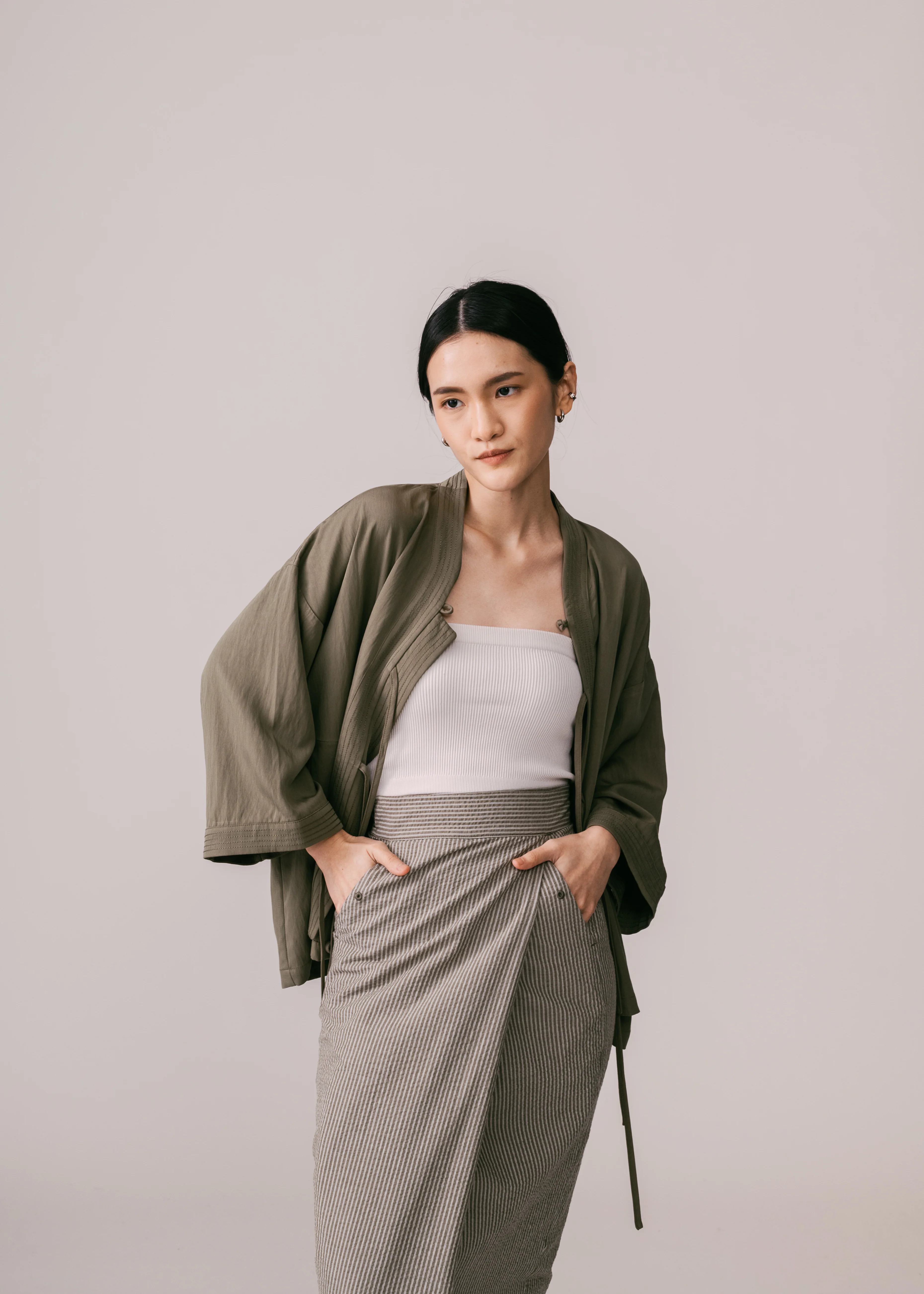 Unisex: Ria Loose Kedah Top (Olive) - Image 9