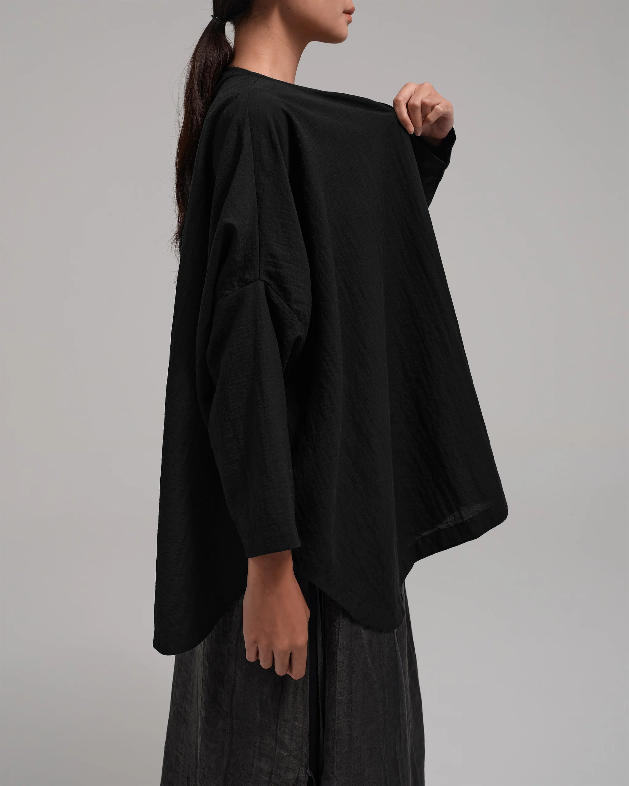 Unisex: The Batwing Top (Black) - Image 10