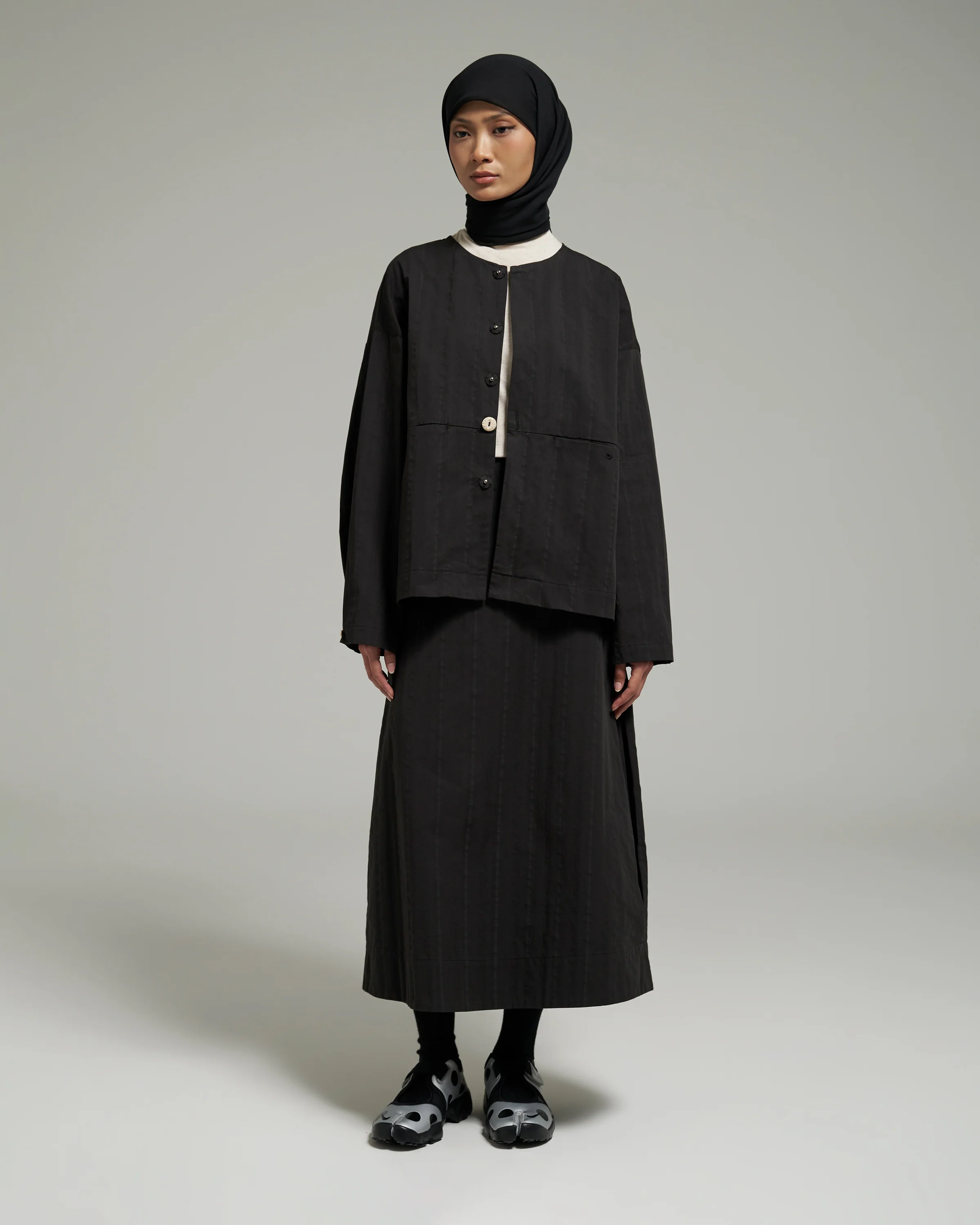Unisex: The Cropped Jacket (Black Stripe) - Image 9