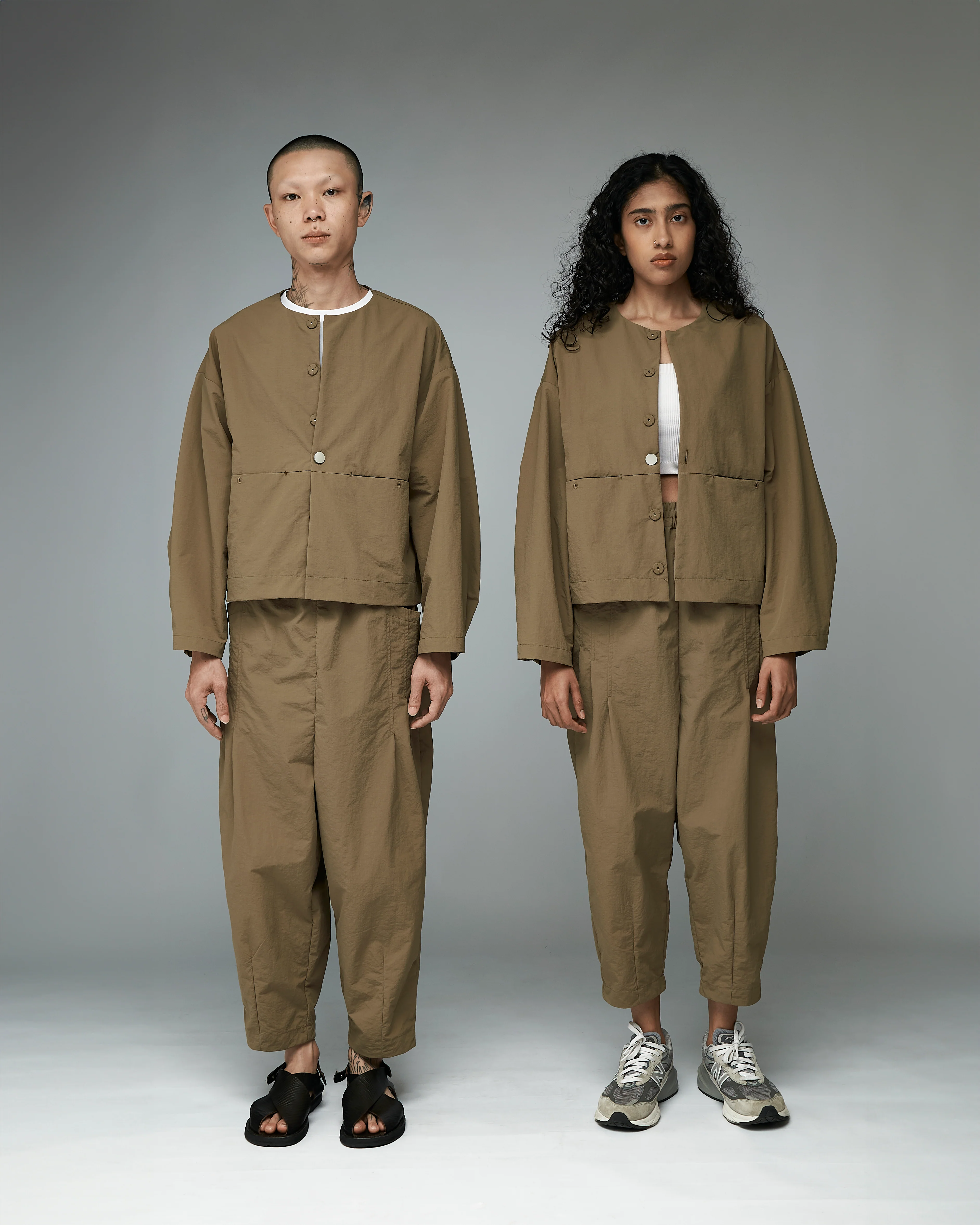 Unisex: The Cropped Jacket (Coffee)