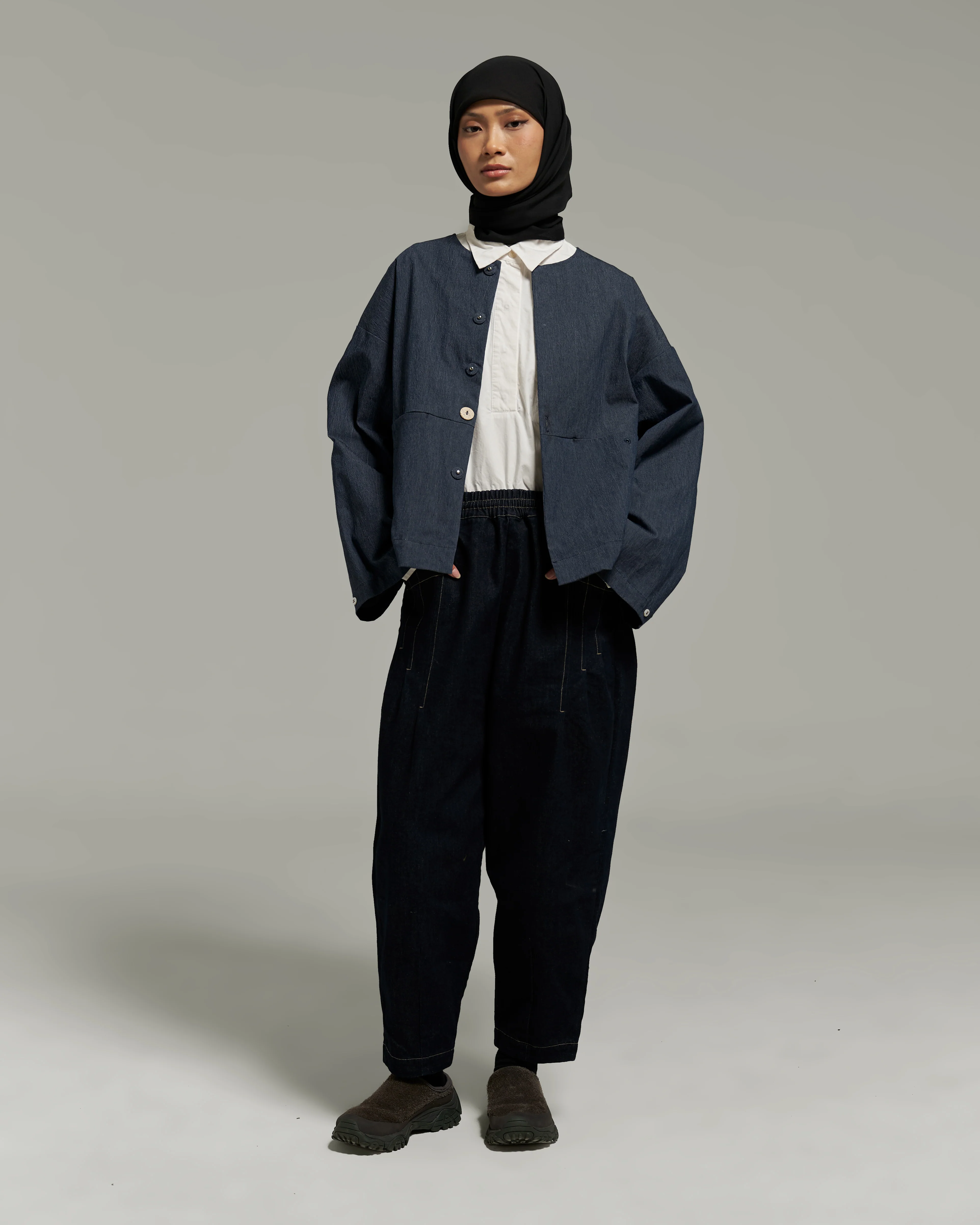 Unisex: The Cropped Jacket (Blue Denim) - Image 8