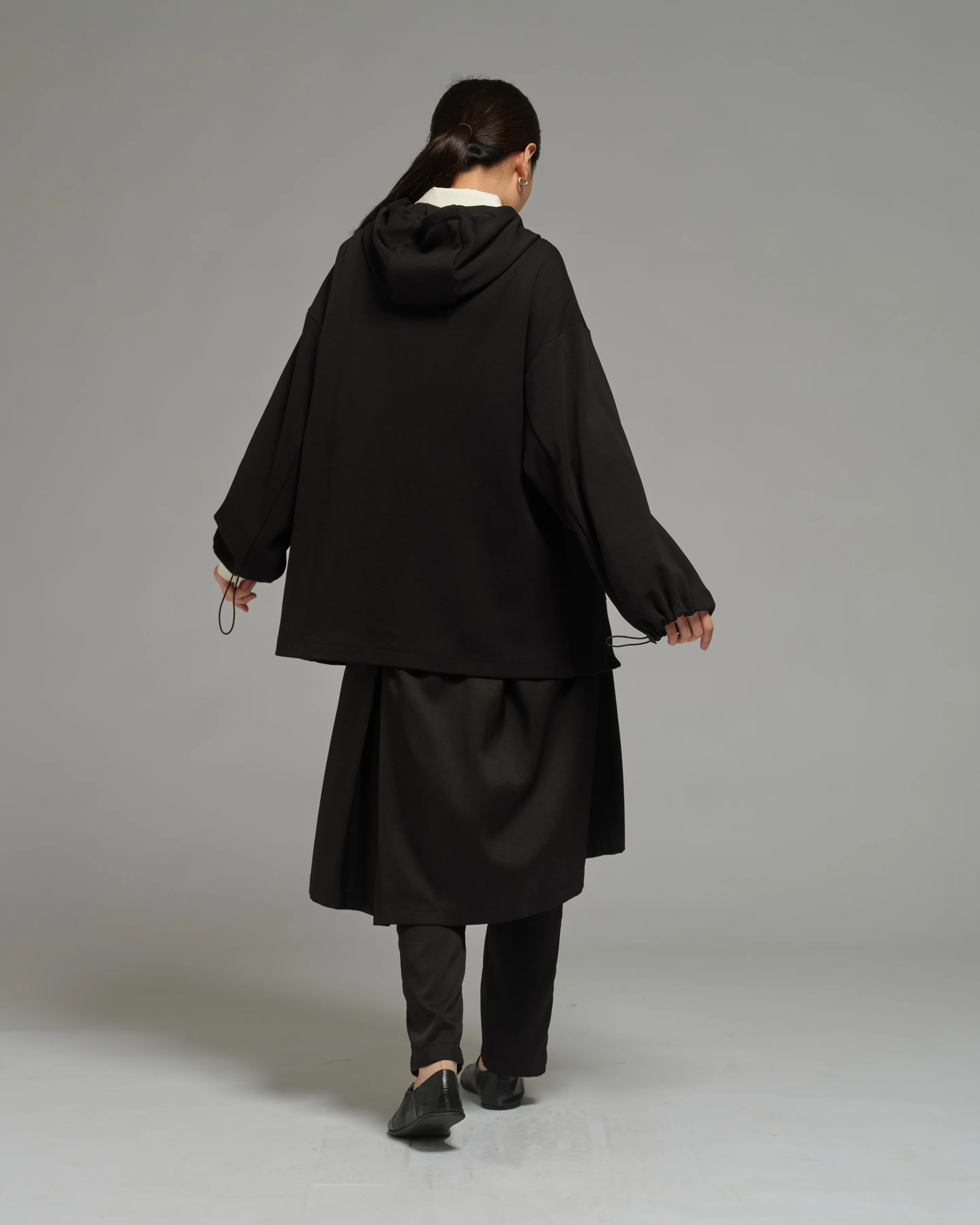 Unisex: The Hooded Sweater (Jersey Black) - Image 5