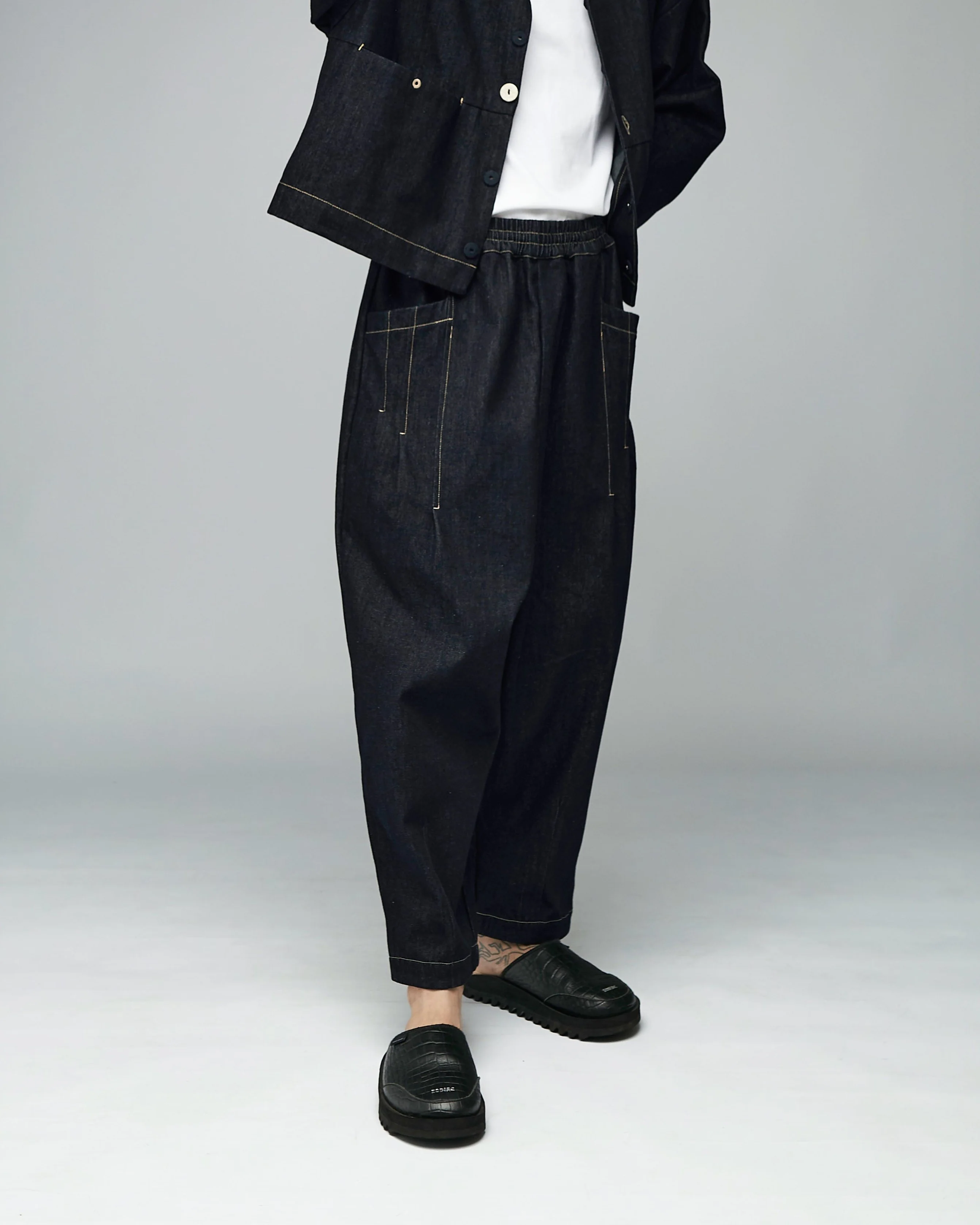 Unisex: The Loose Pants (Black Denim) - Image 3