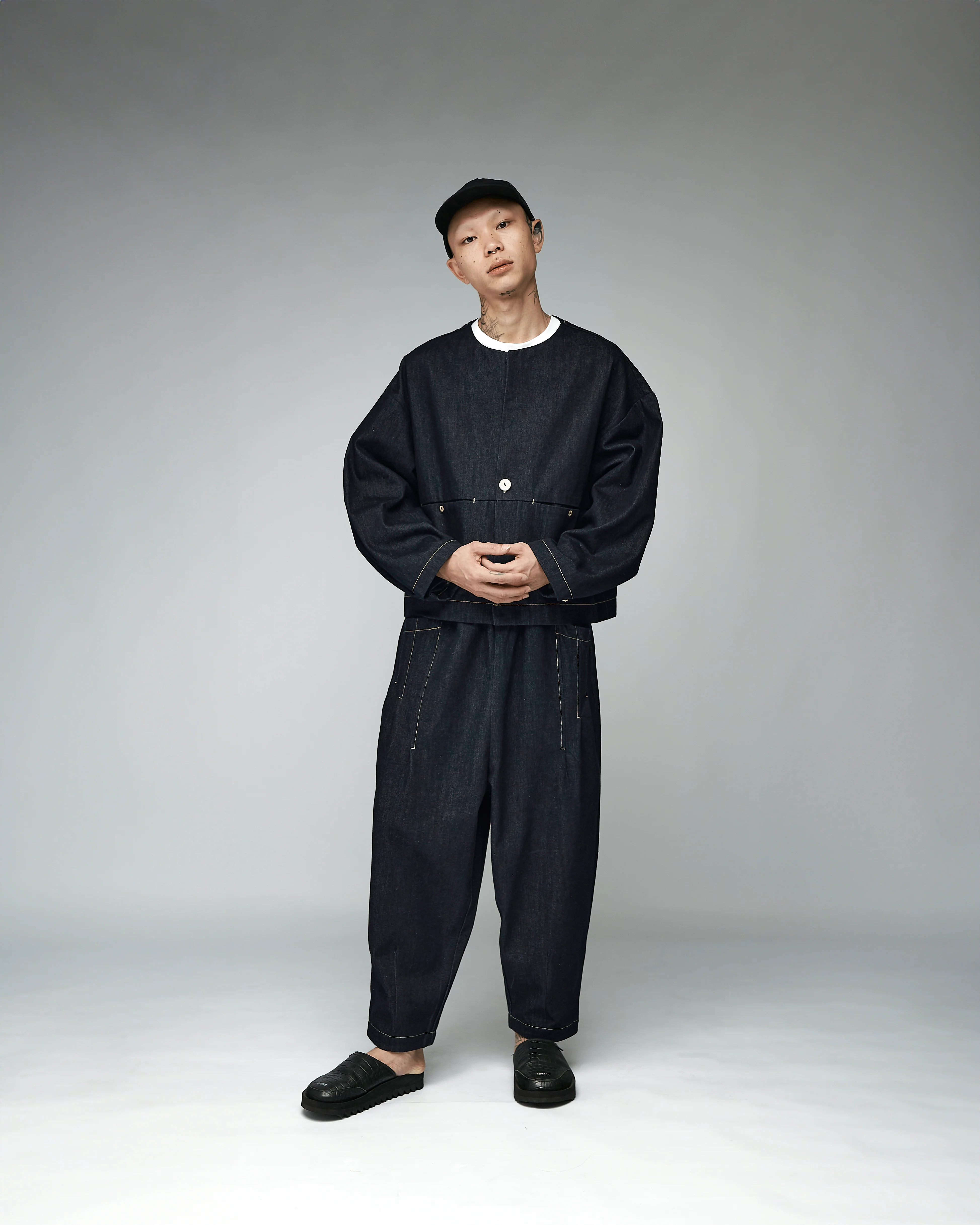 Unisex: The Loose Pants (Black Denim) - Image 7