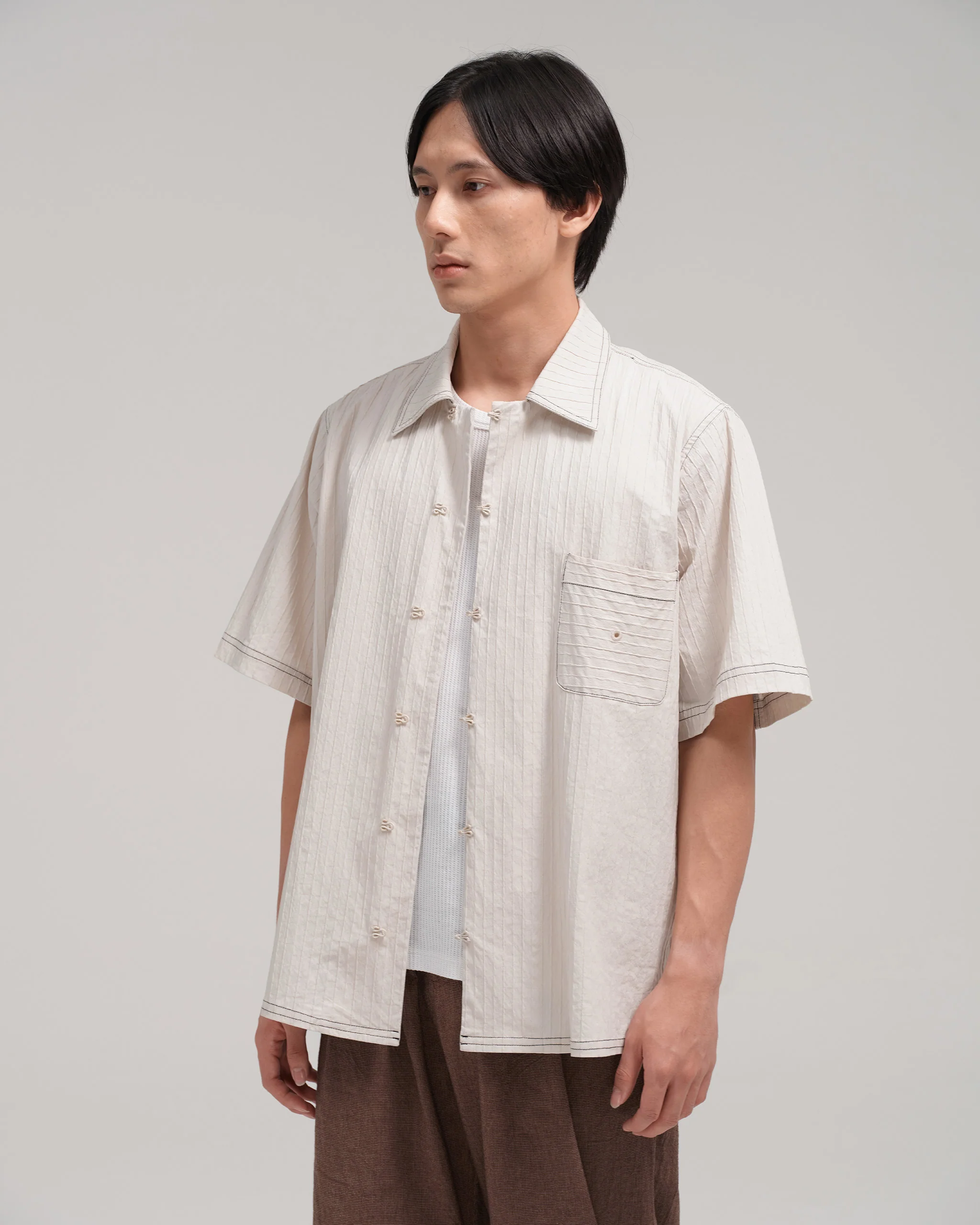 Unisex: The Shirt (Light Grey) - Image 9