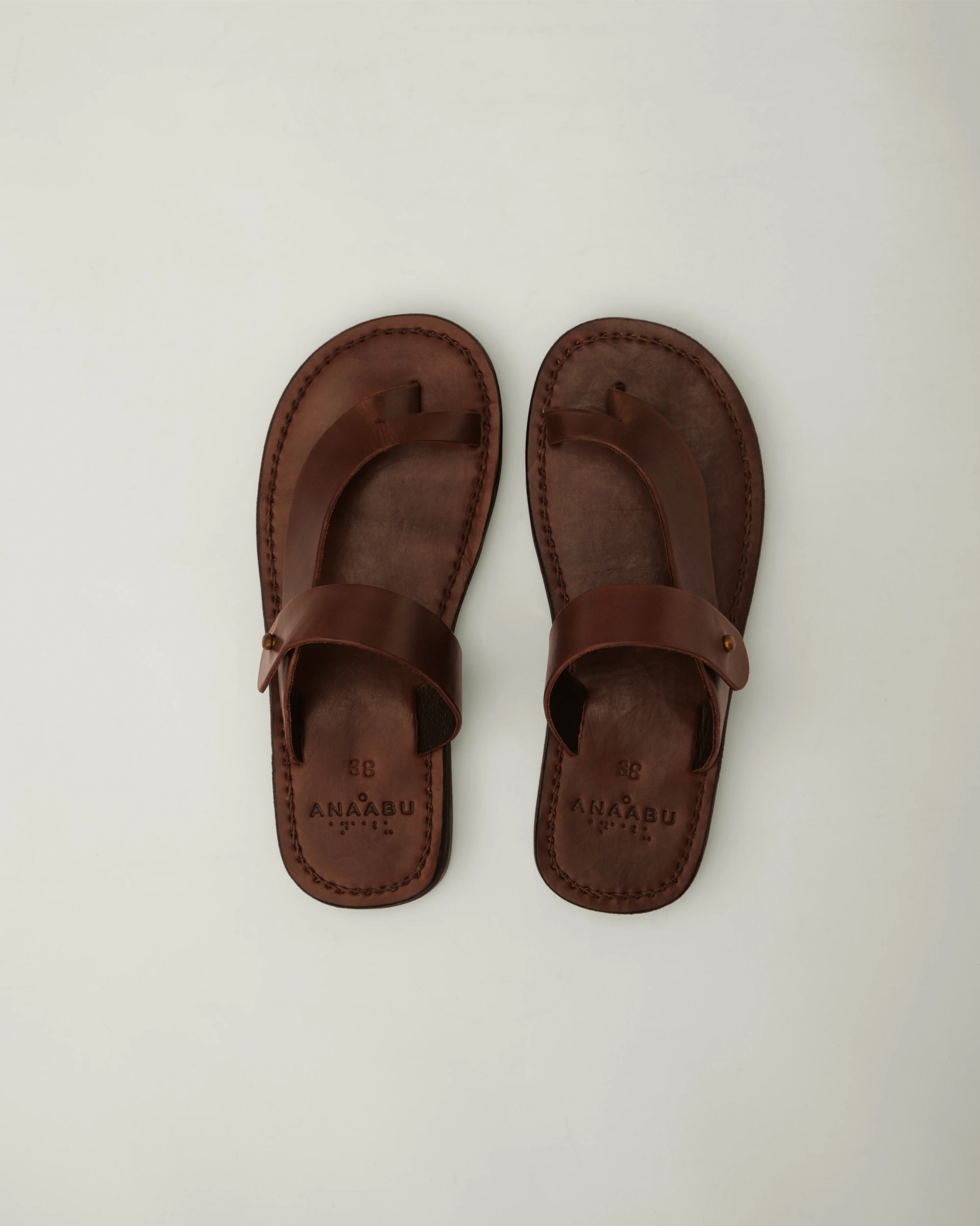 Unisex: The Loop Sandal (Brown)