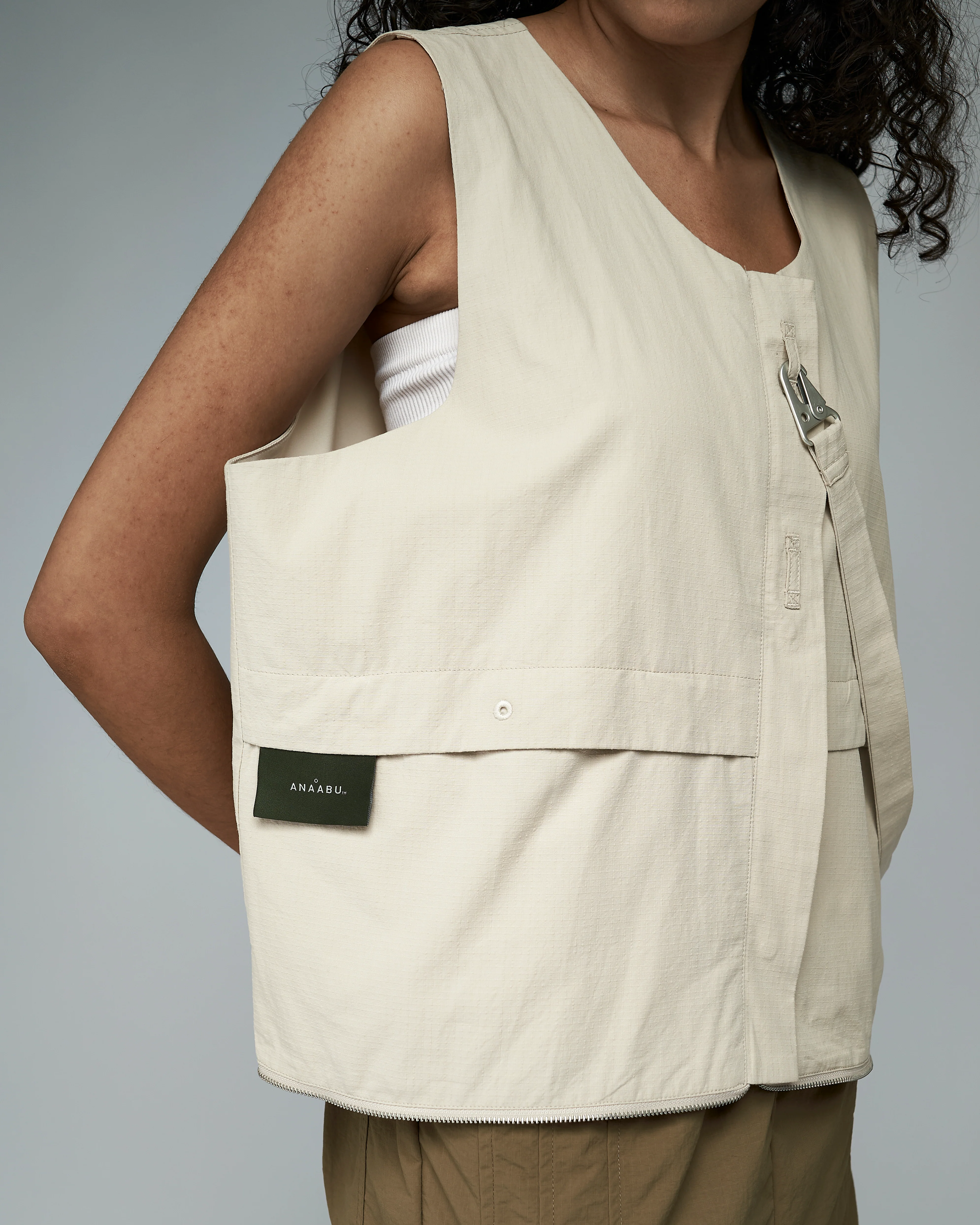 Unisex: The Utility Vest Tote (Beige) - Image 5