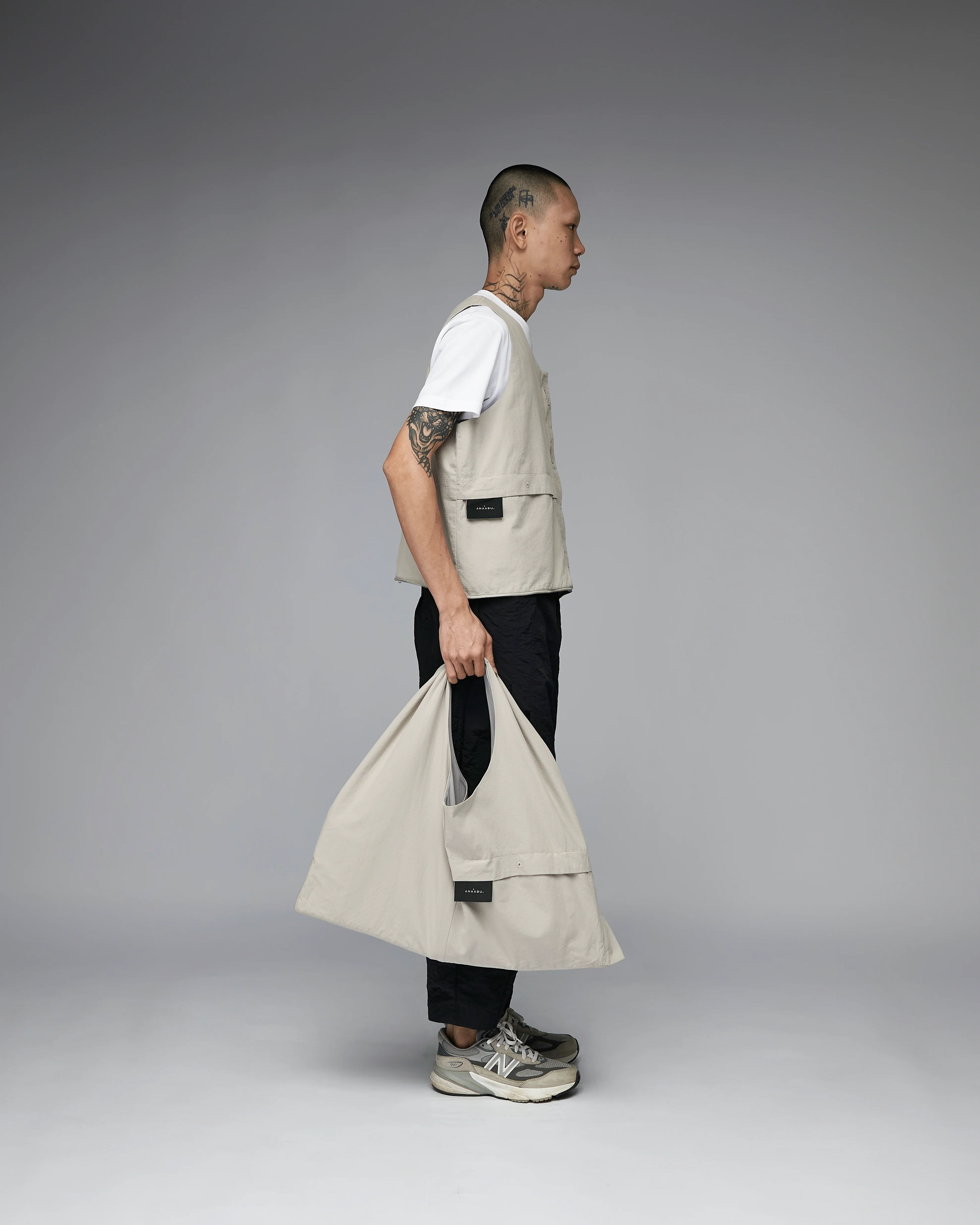 Unisex: The Utility Vest Tote (Grey)