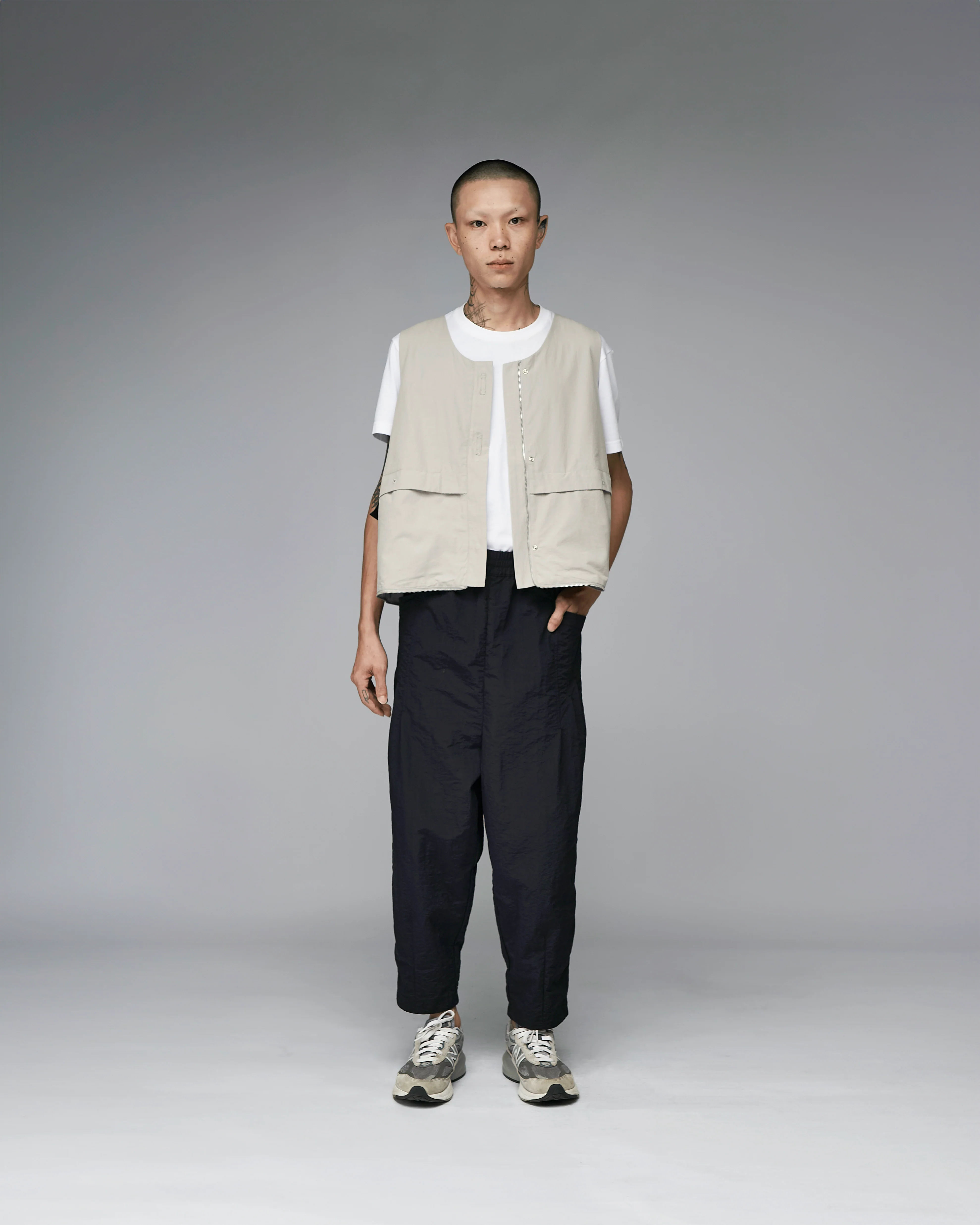 Unisex: The Utility Vest Tote (Grey) - Image 4