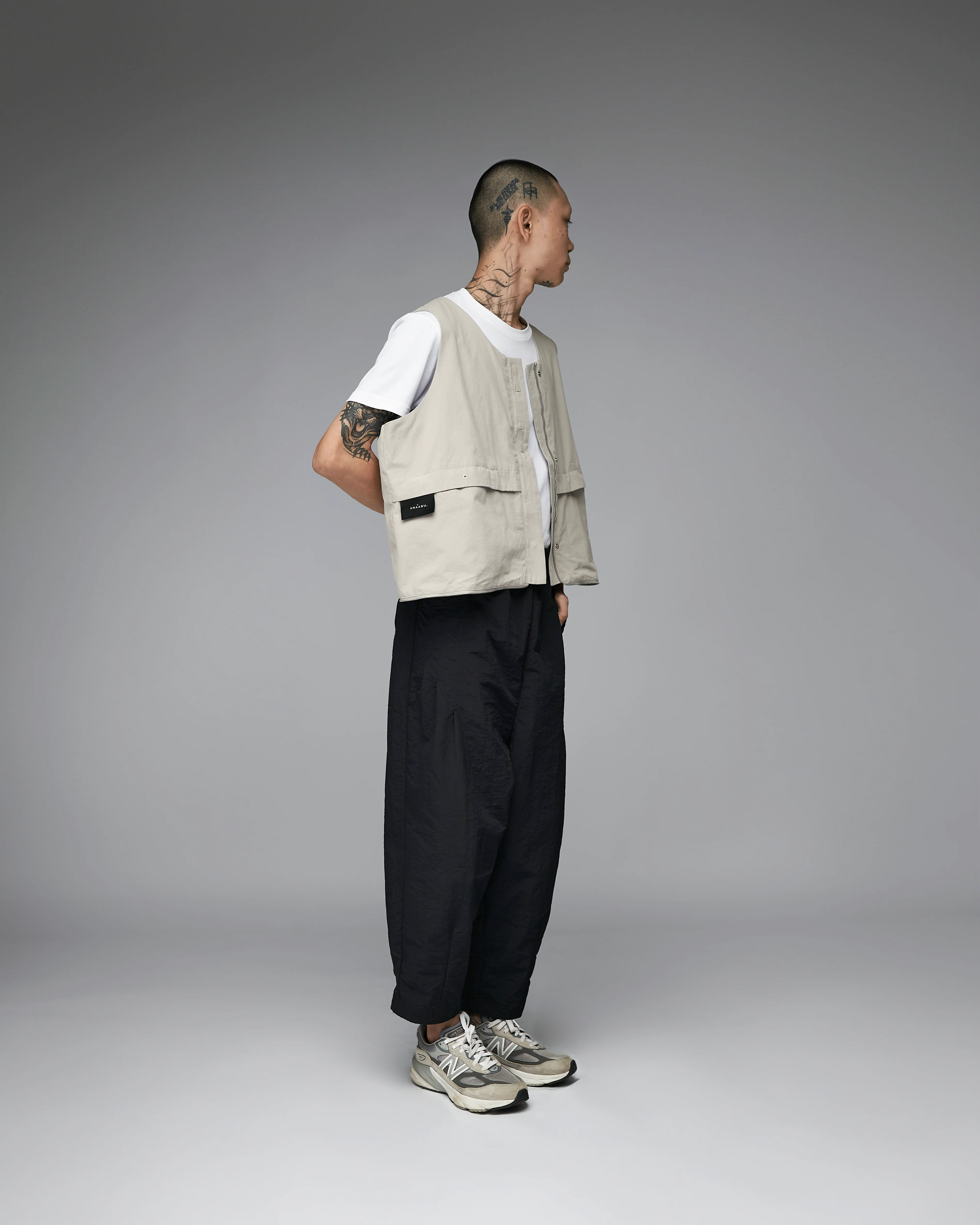 Unisex: The Utility Vest Tote (Grey) - Image 6