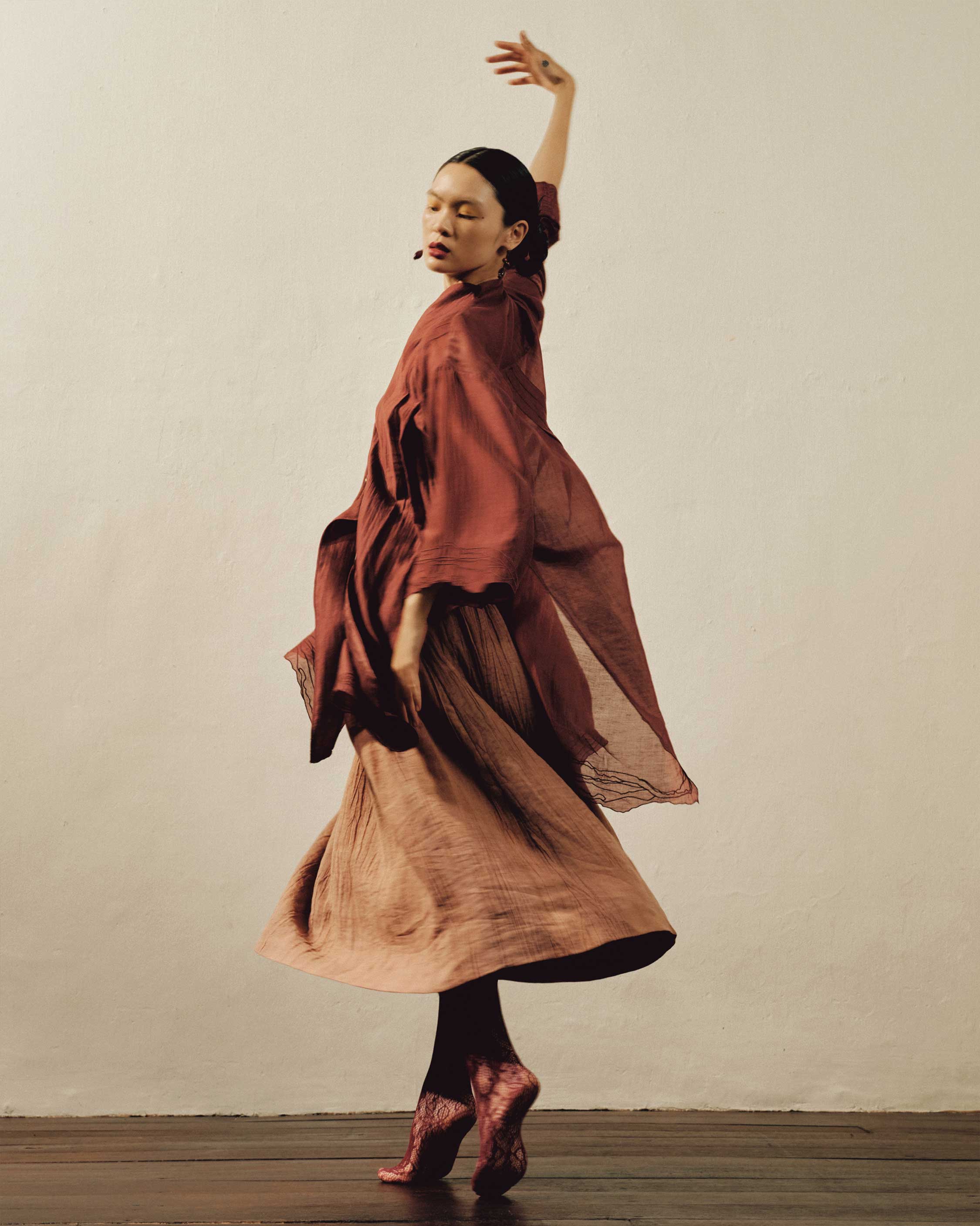 Women: Chinese Tea Top (Goji Red) - Image 13