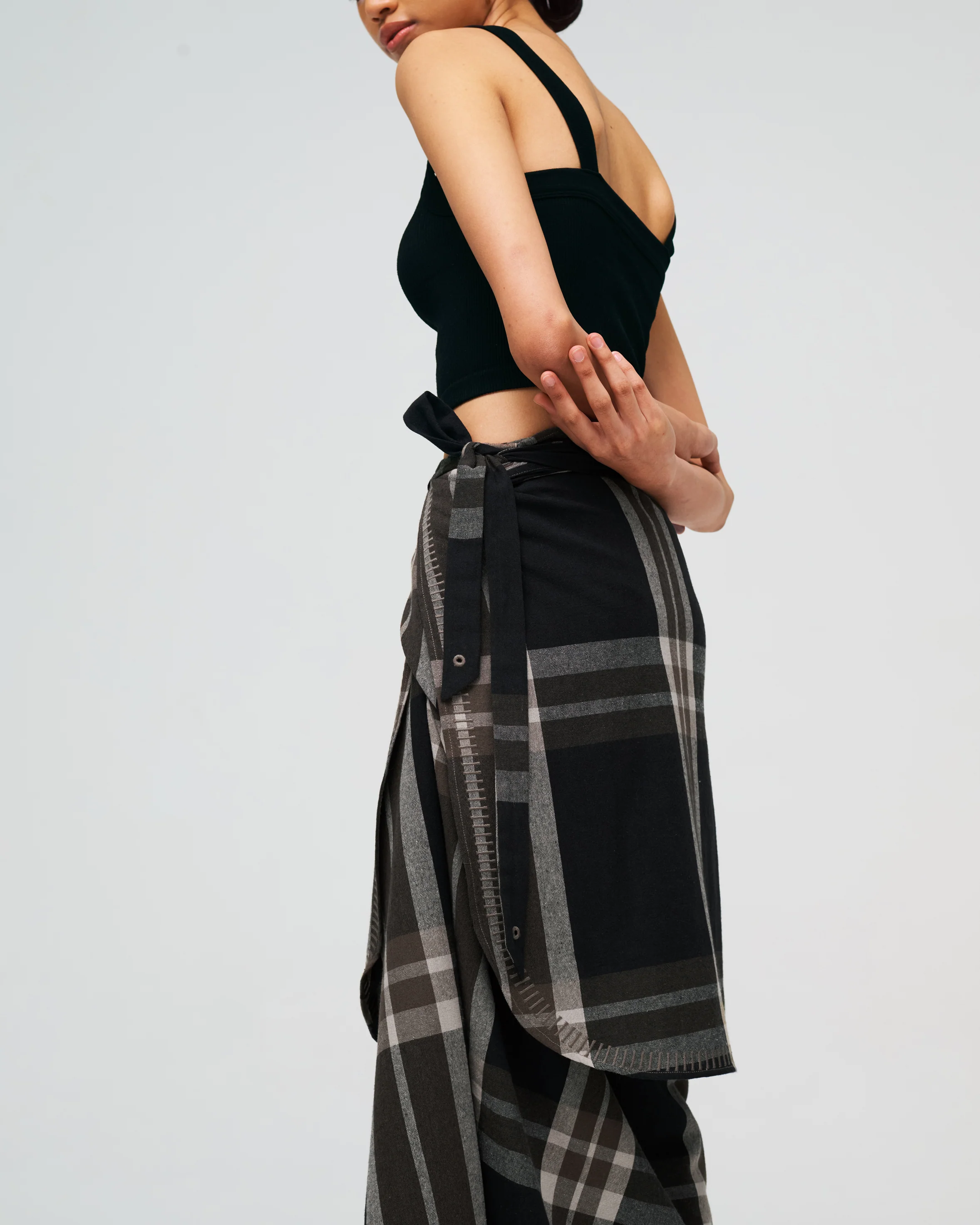 Women: Ketupat Palas Knot Skirt (Pulut Hitam) - Image 2
