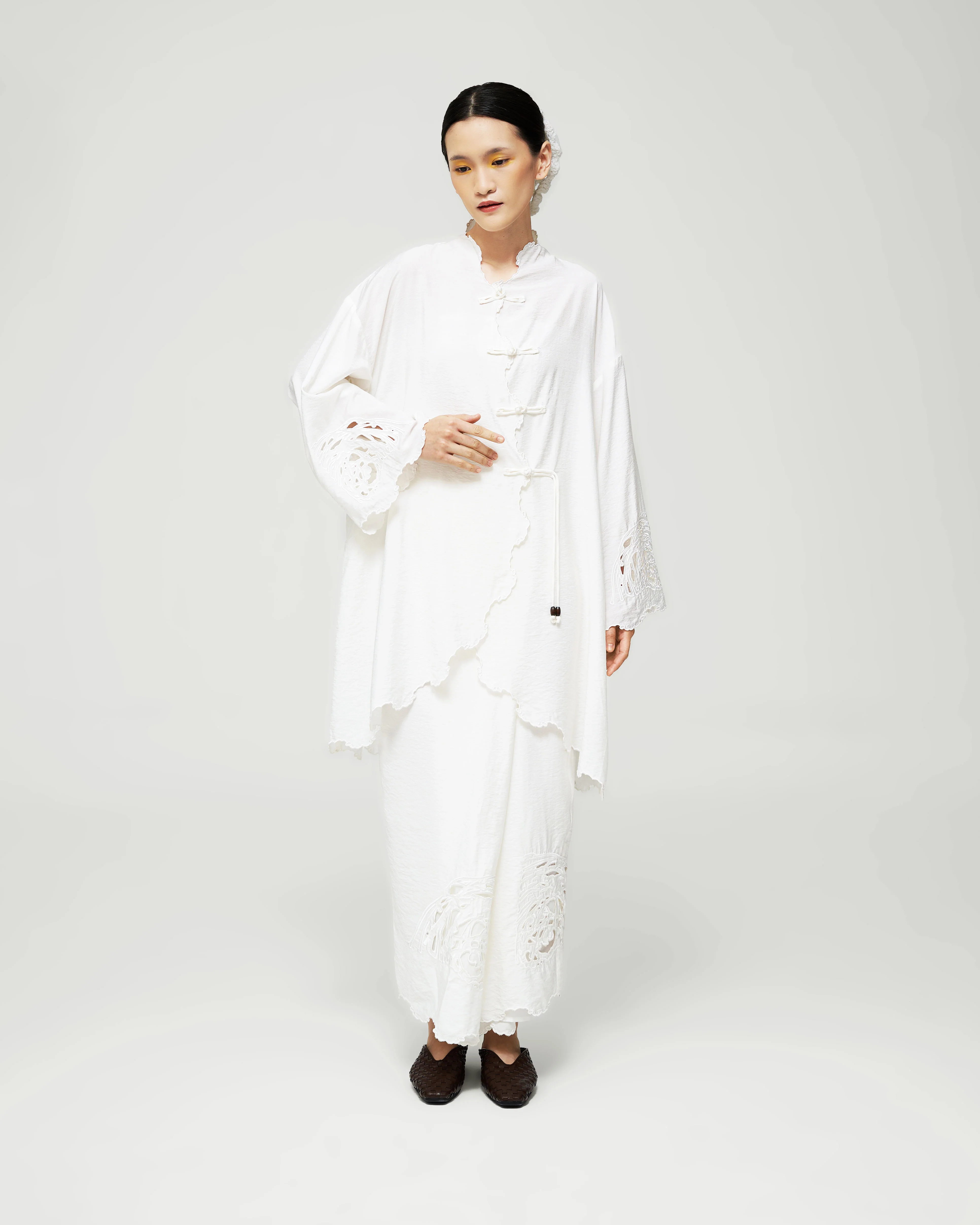 Women: Kirai Kebarung Set (Putu Mayam)