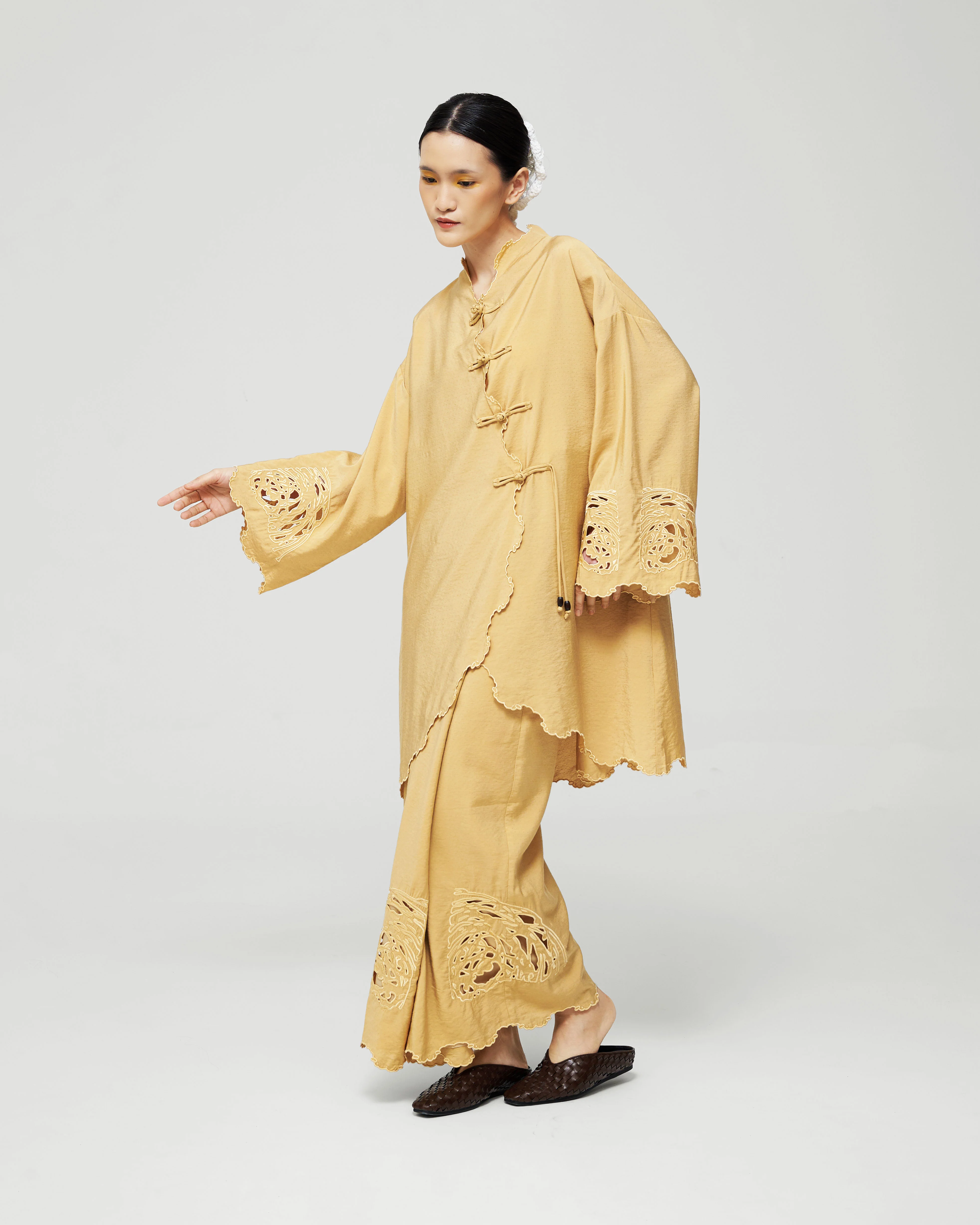 Women: Kirai Kebarung Set (Roti Jala) - Image 9
