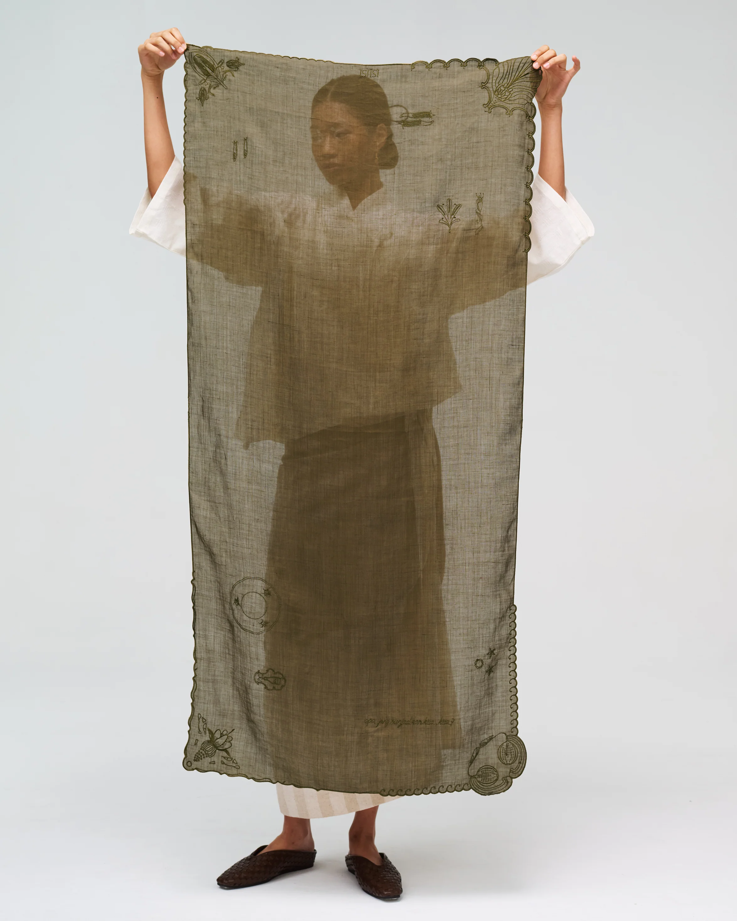 Women: Long Saprah Shawl (Daun Pisang) - Image 8