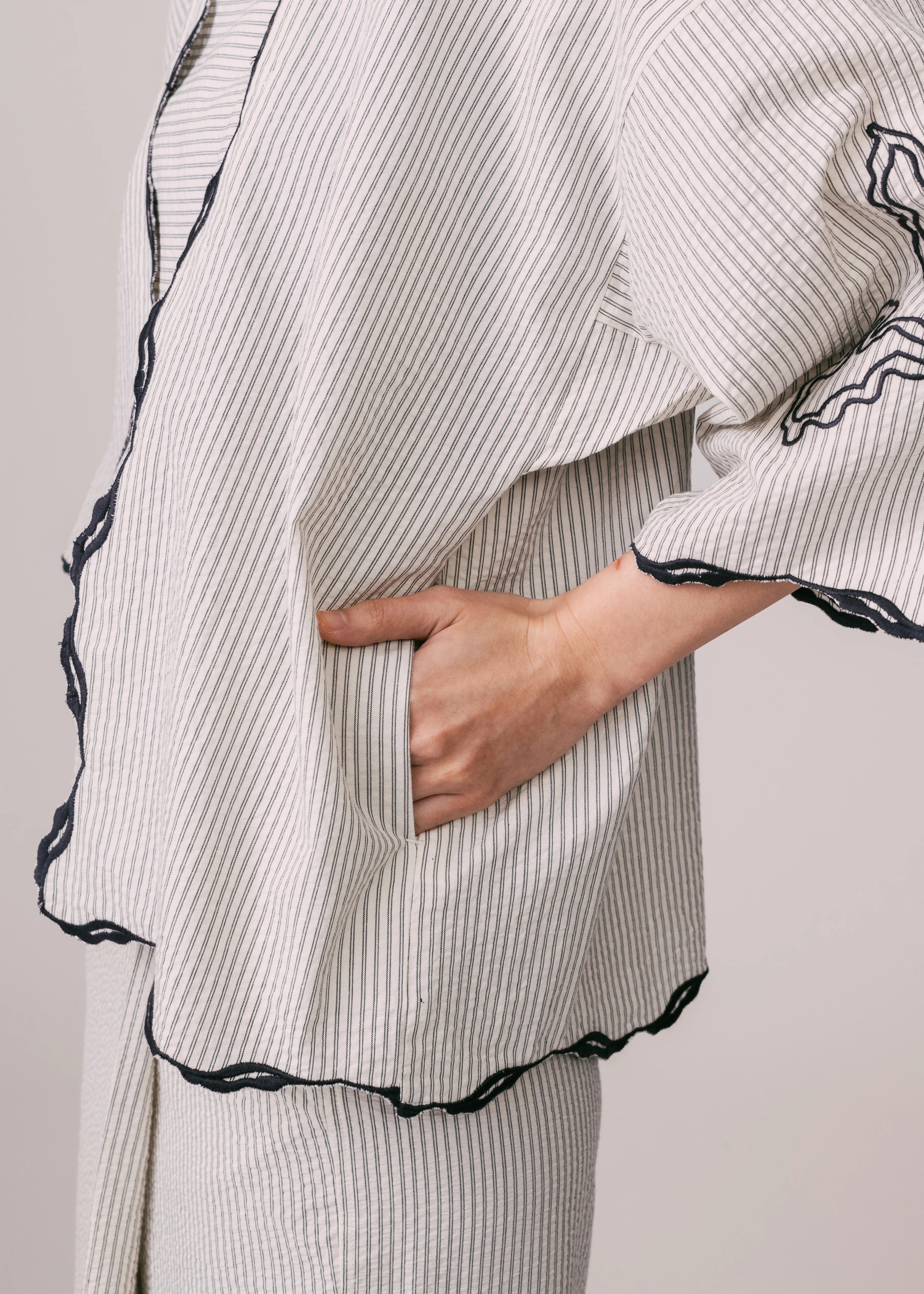 Women: Mekar Loose Kebaya (Black Stripe) - Image 8