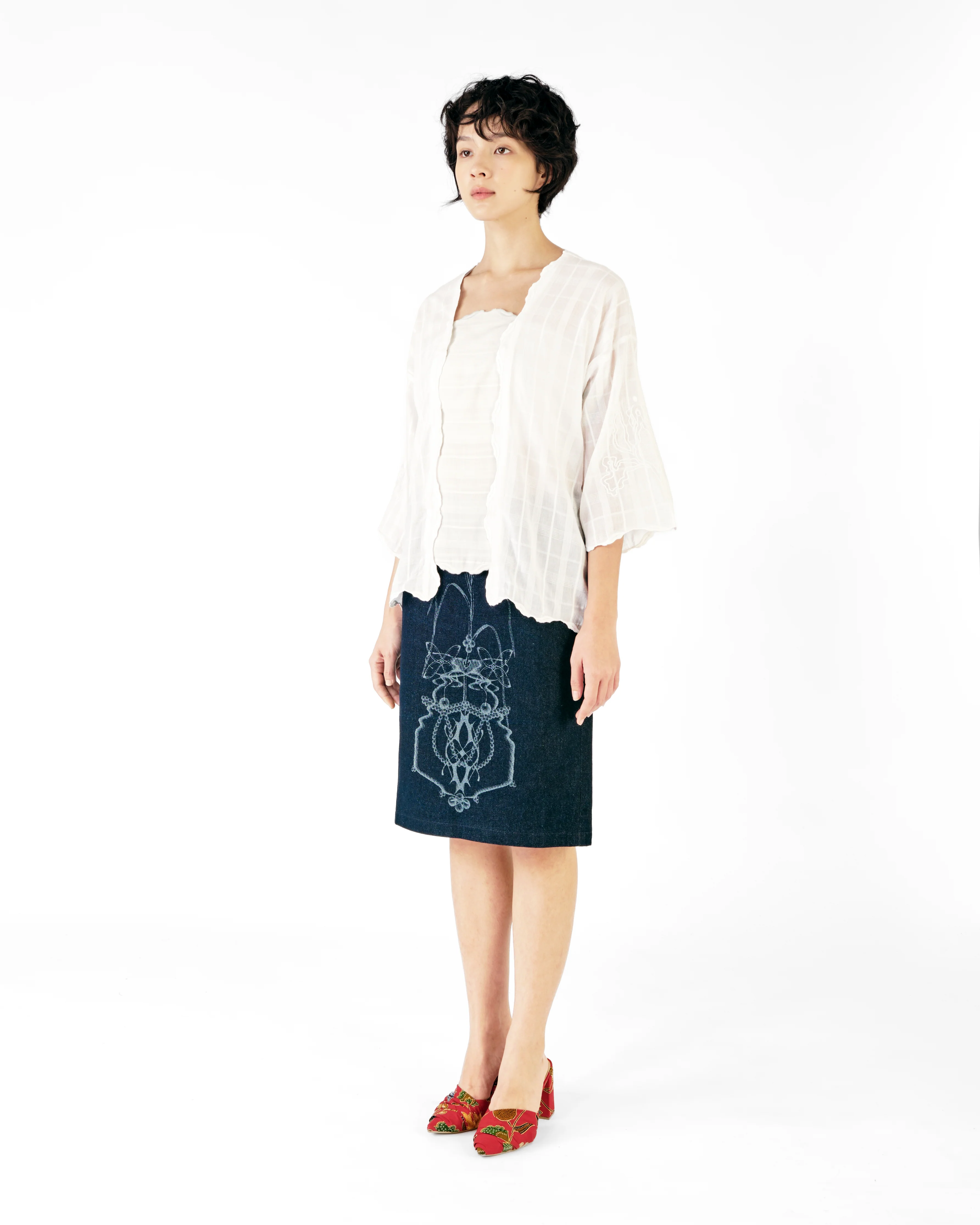 Women: Mekar Loose Kebaya (Off White) - Image 8