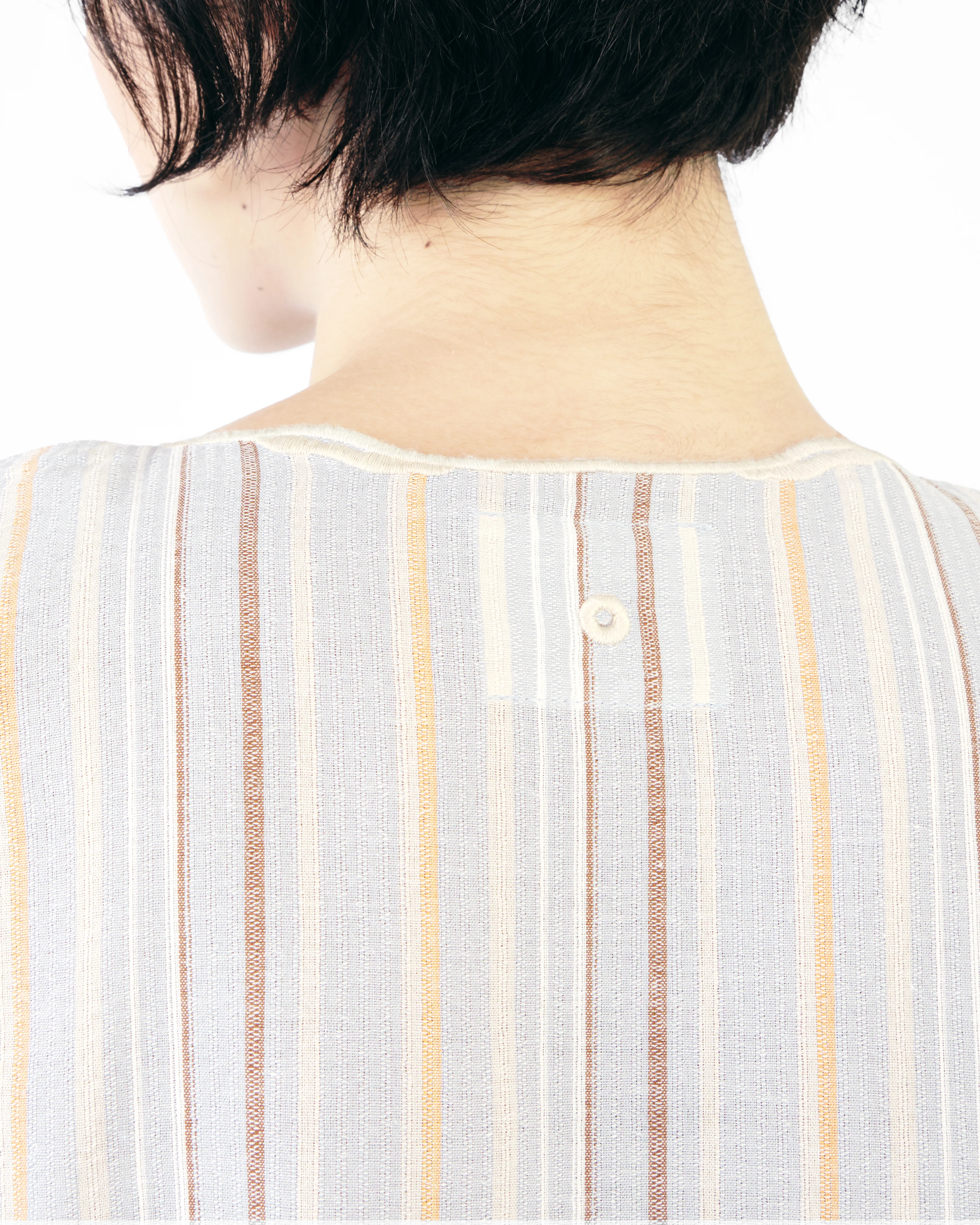 Women: Mekar Loose Kebaya (Blue Stripe) - Image 10