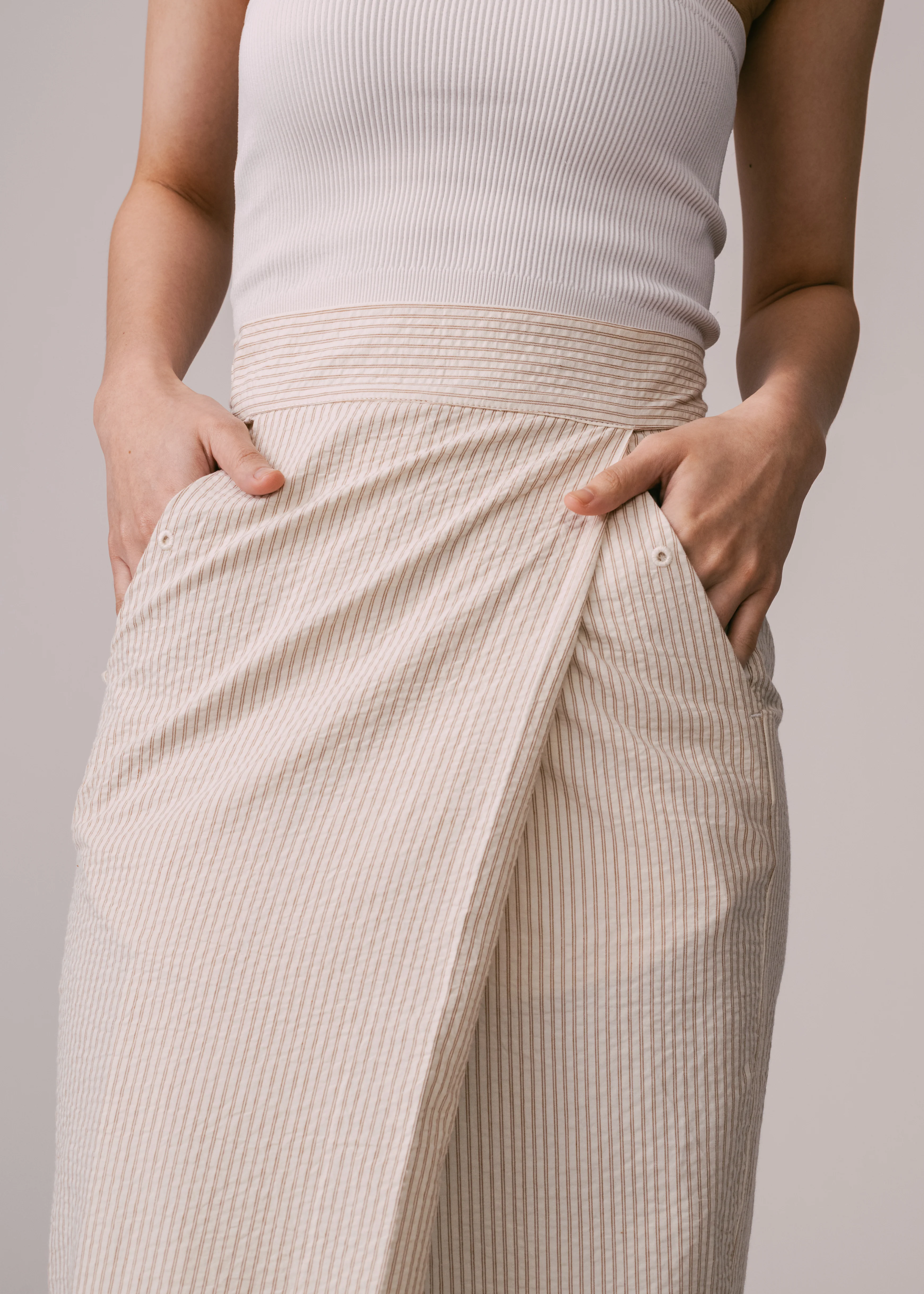 Women: Mekar Wrapped Sarung (Brown Stripe) - Image 4
