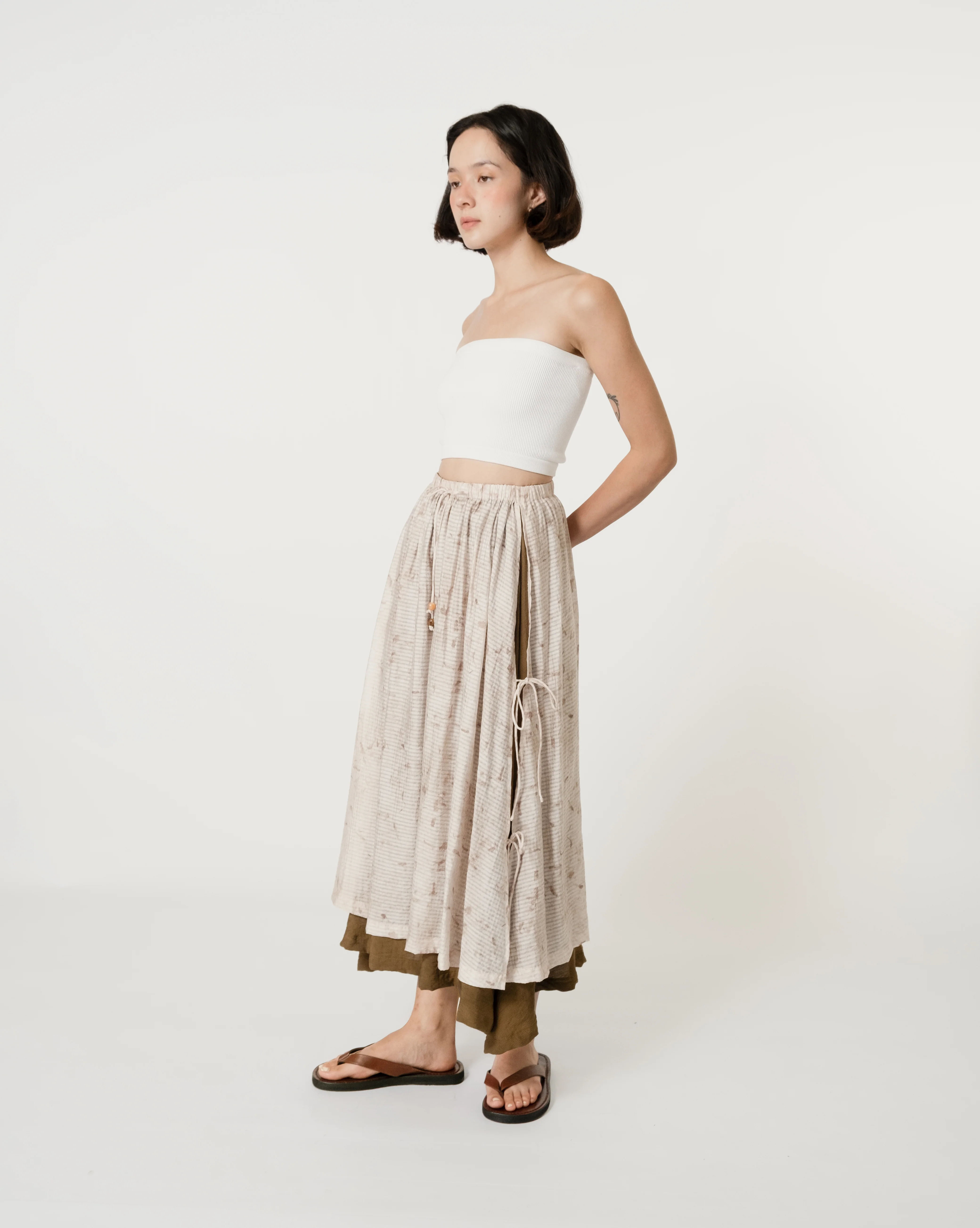 Women: Moment Midi Skirt (Taupe Grey) - Image 9