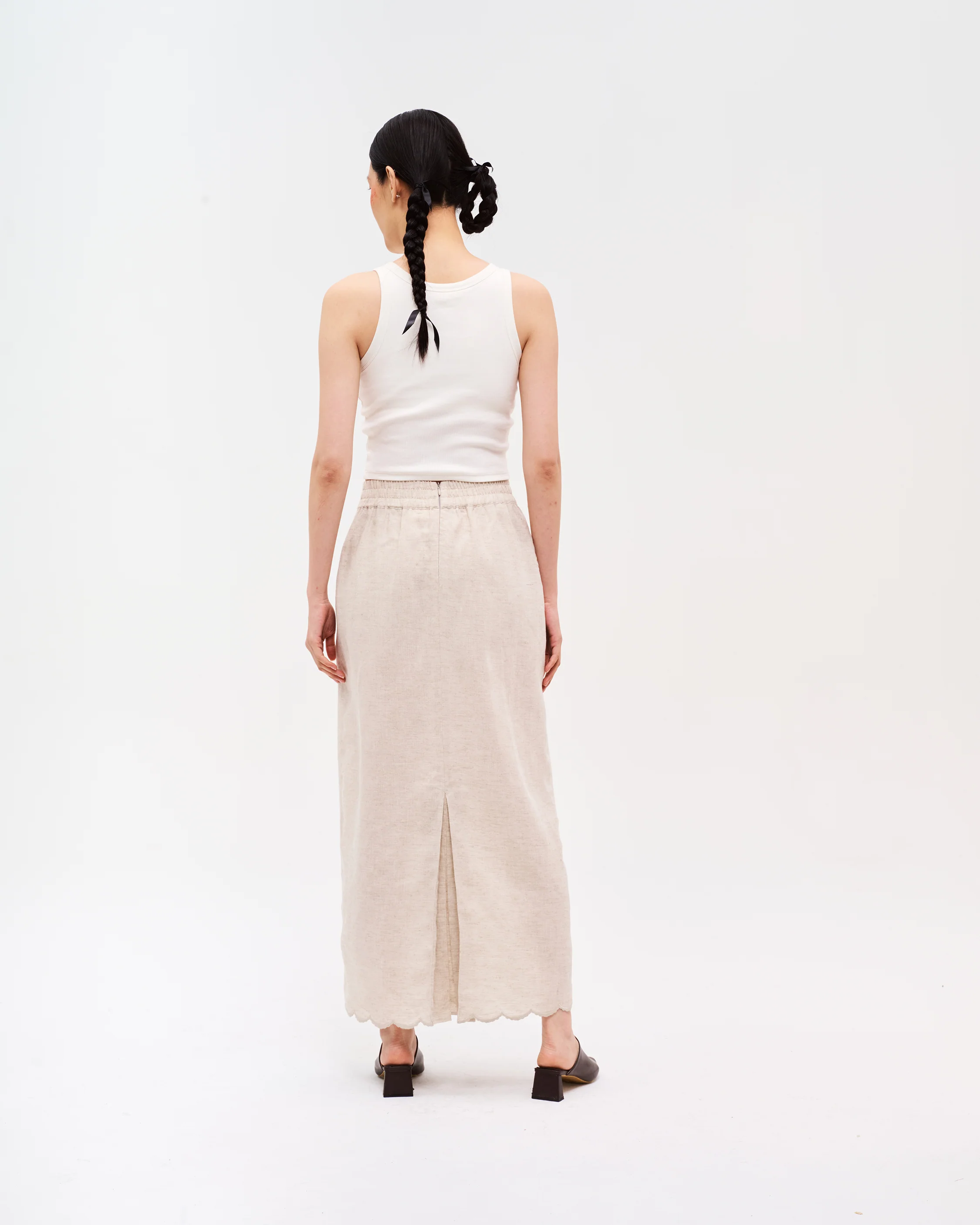 Women: Mooncake Pencil Skirt (Lotus Seed) - Image 5