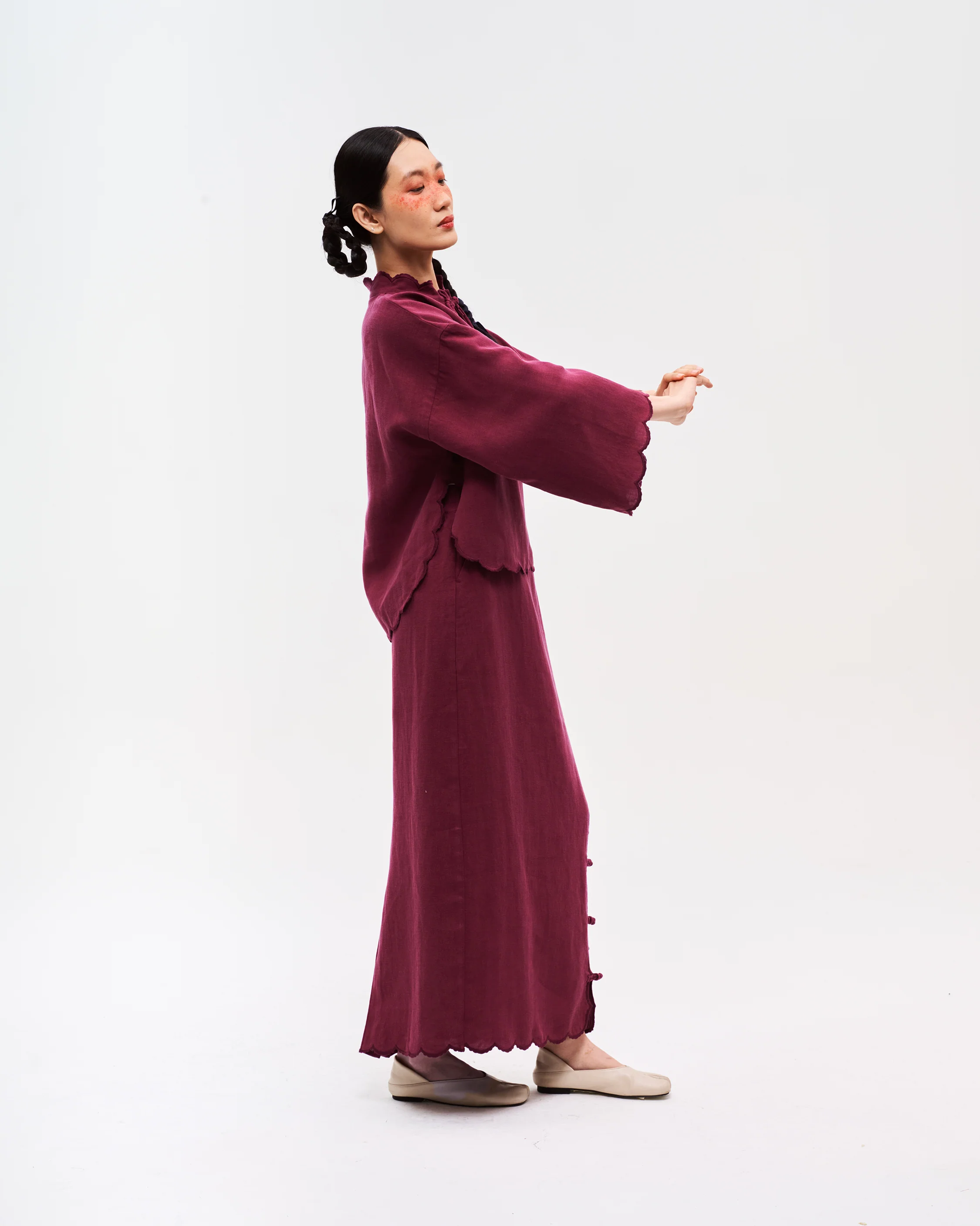 Women: Mooncake Pencil Skirt (Red Bean) - Image 11