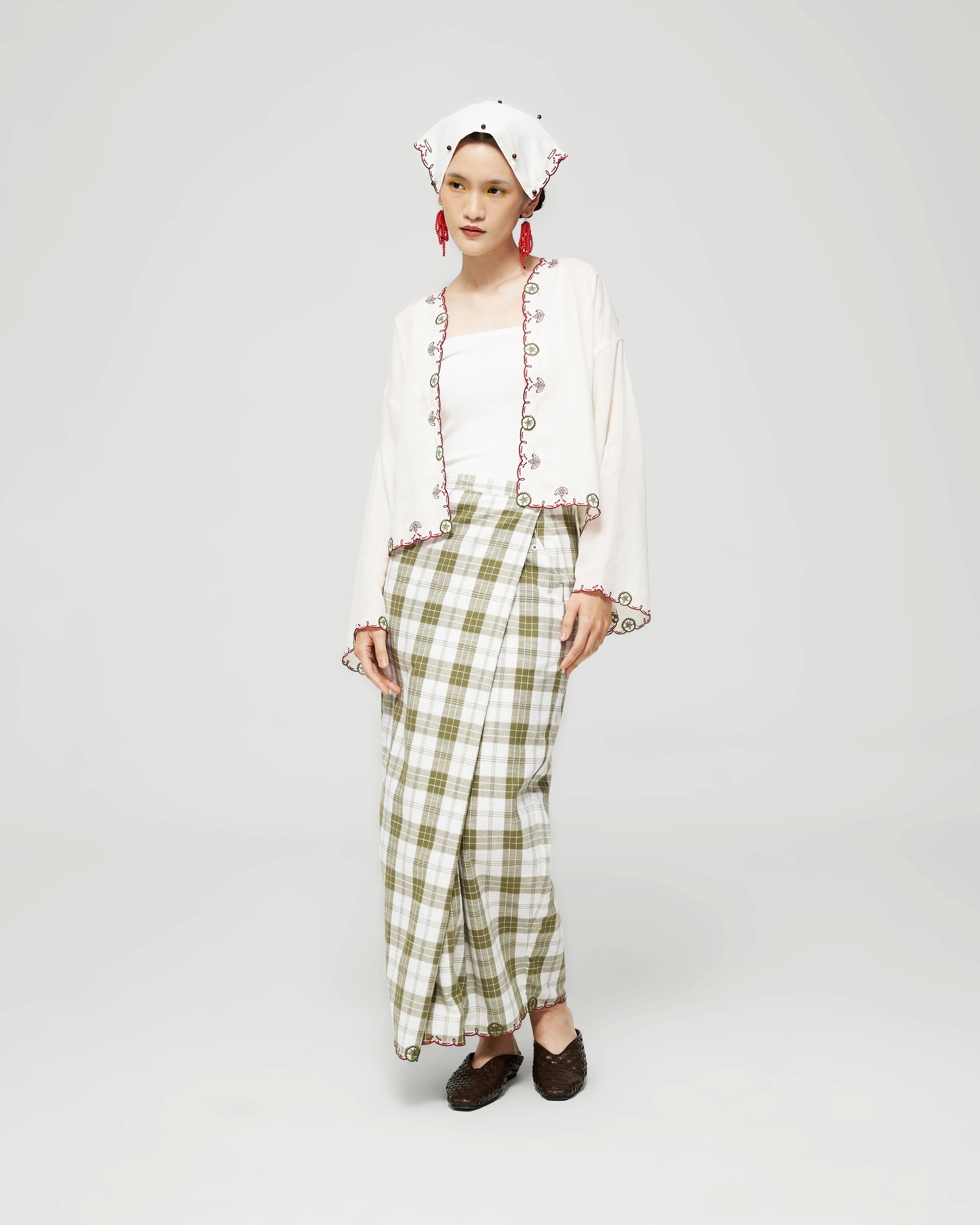 Women: Nasi Bungkus Kebaya Top (Nasi Lemak) - Image 8