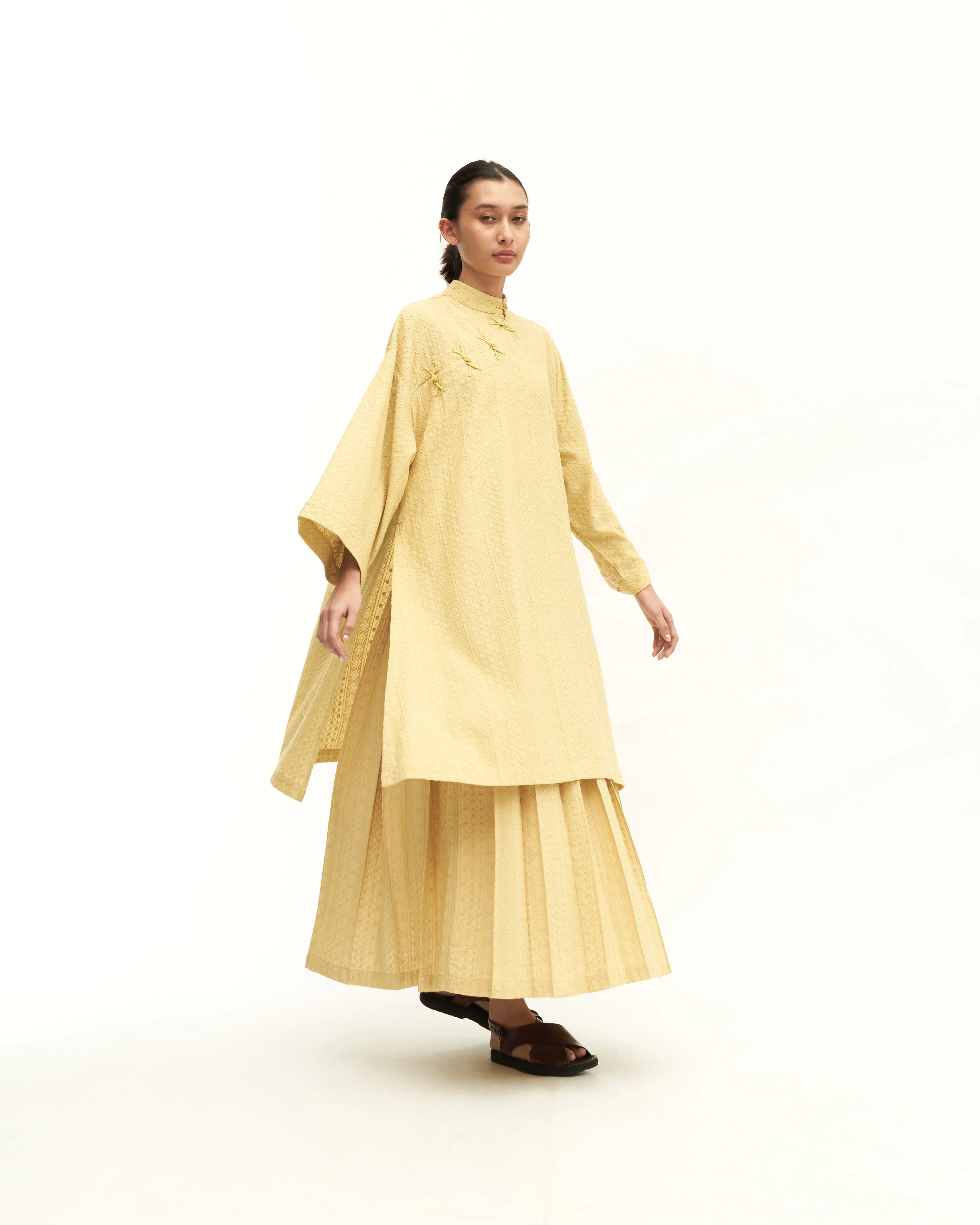 Women: Rasa Loose Kurung Top (Chartreuse) - Image 10