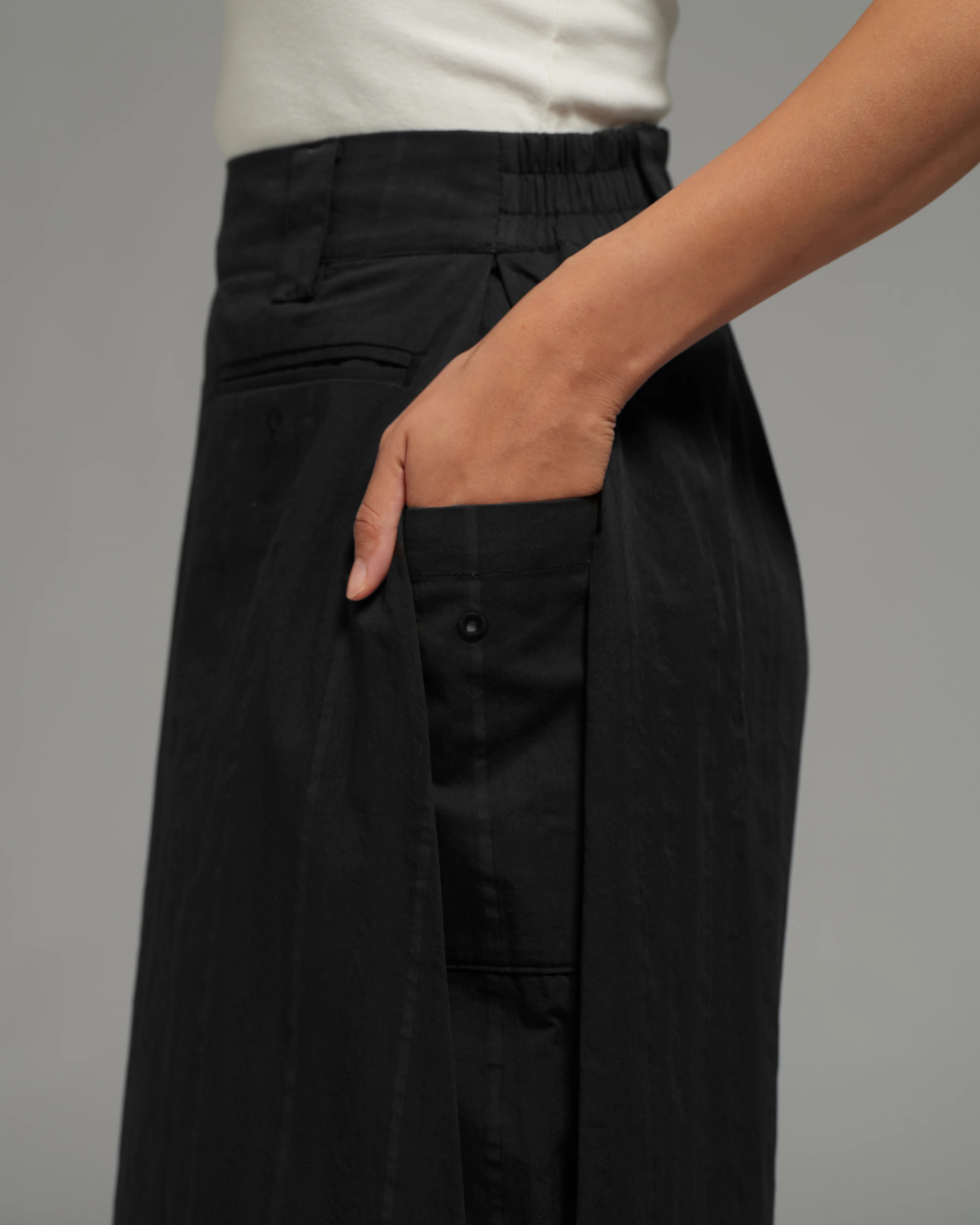 Women: Side Pleated Skirt (Black) - Image 5