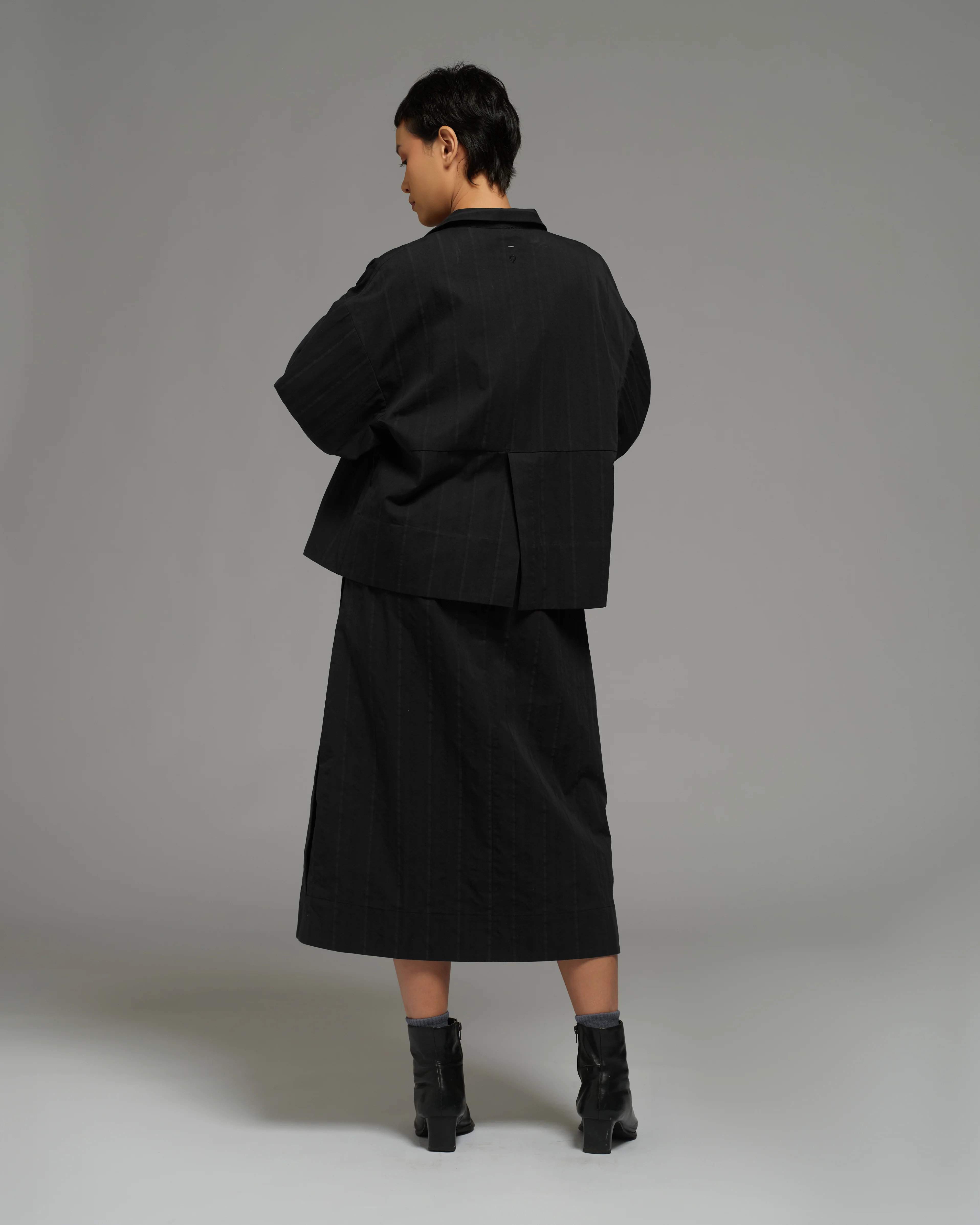 Women: Side Pleated Skirt (Black) - Image 8