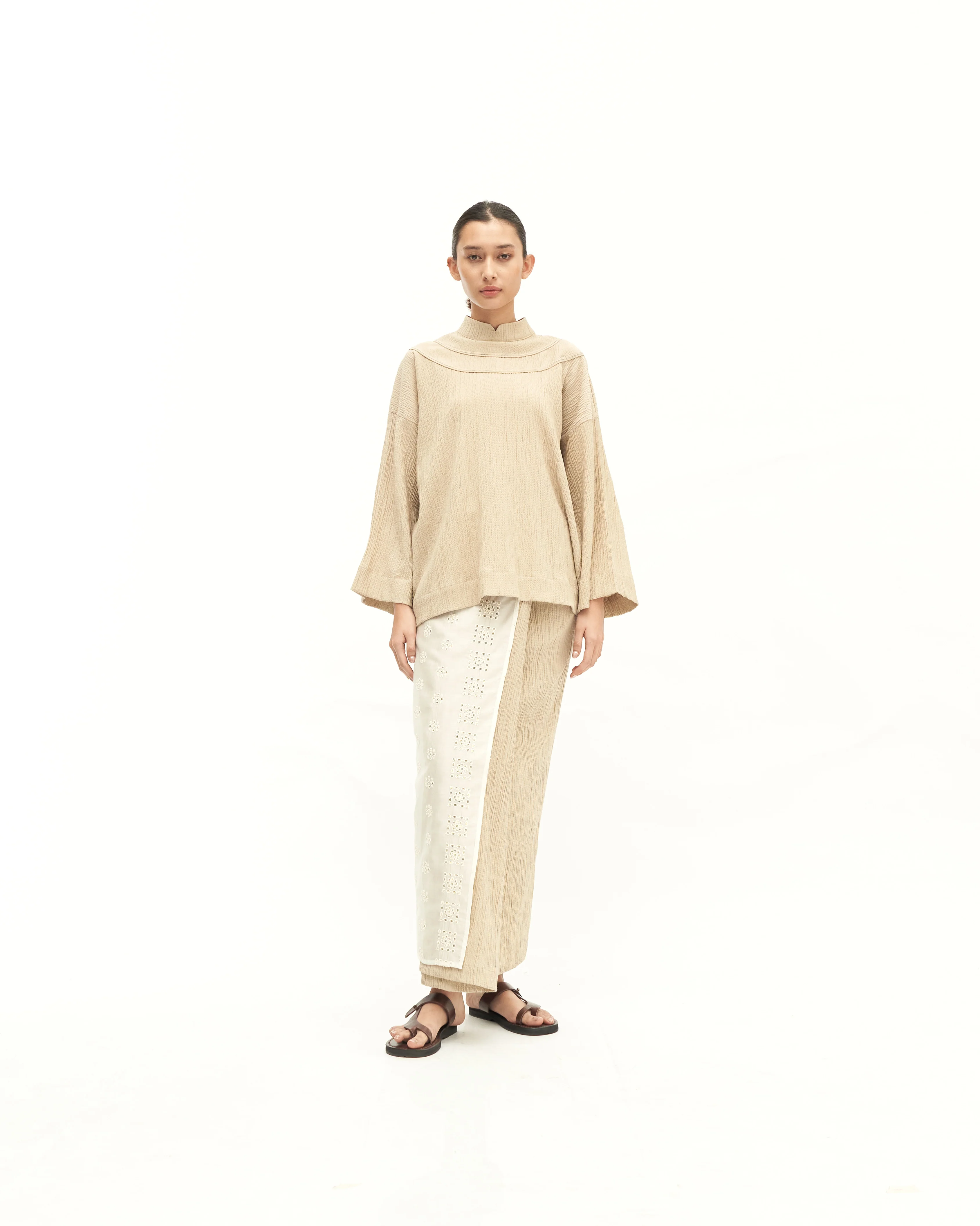 Women: Subuh Kedah Top (Eggshell)