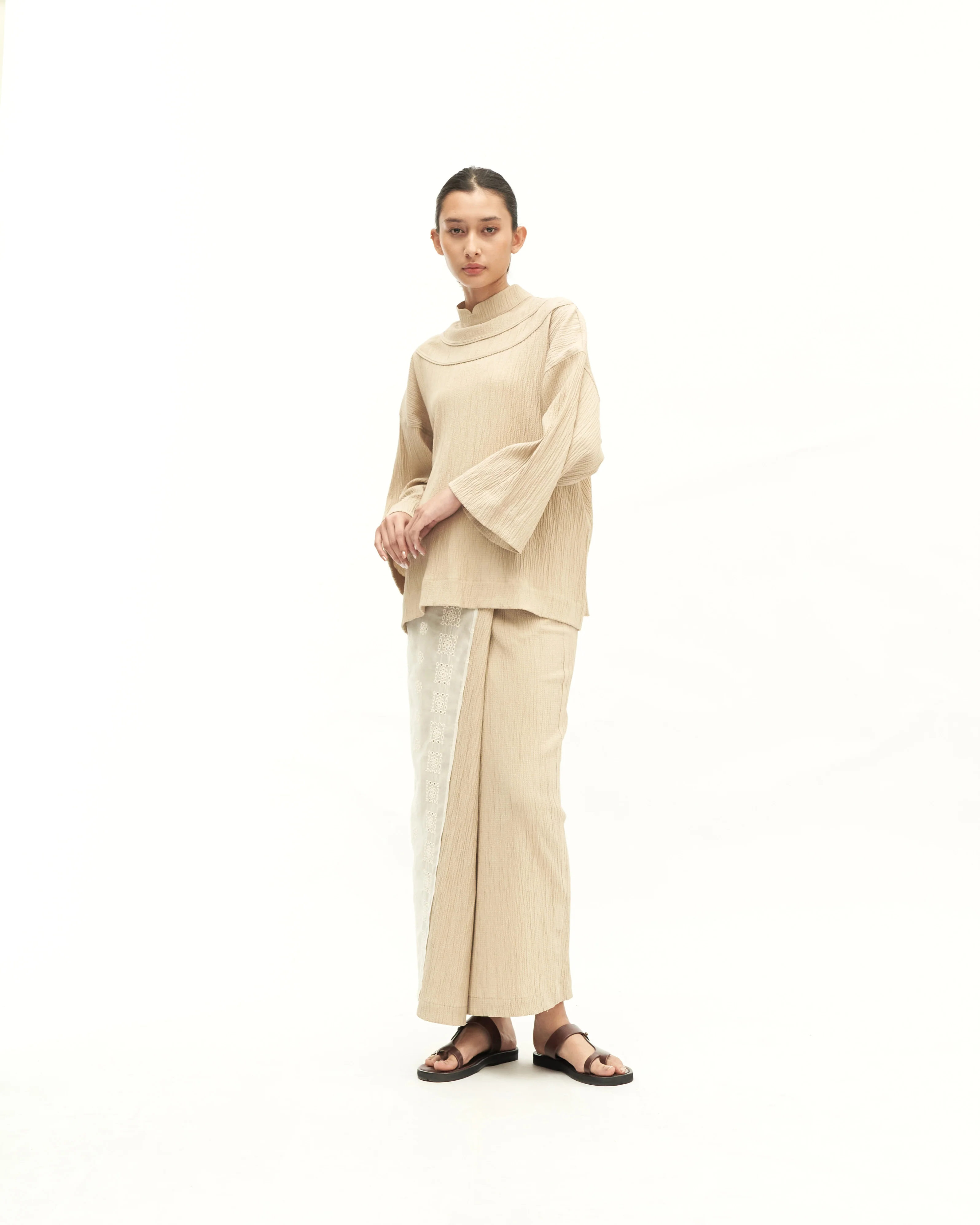 Women: Subuh Kedah Top (Eggshell) - Image 4