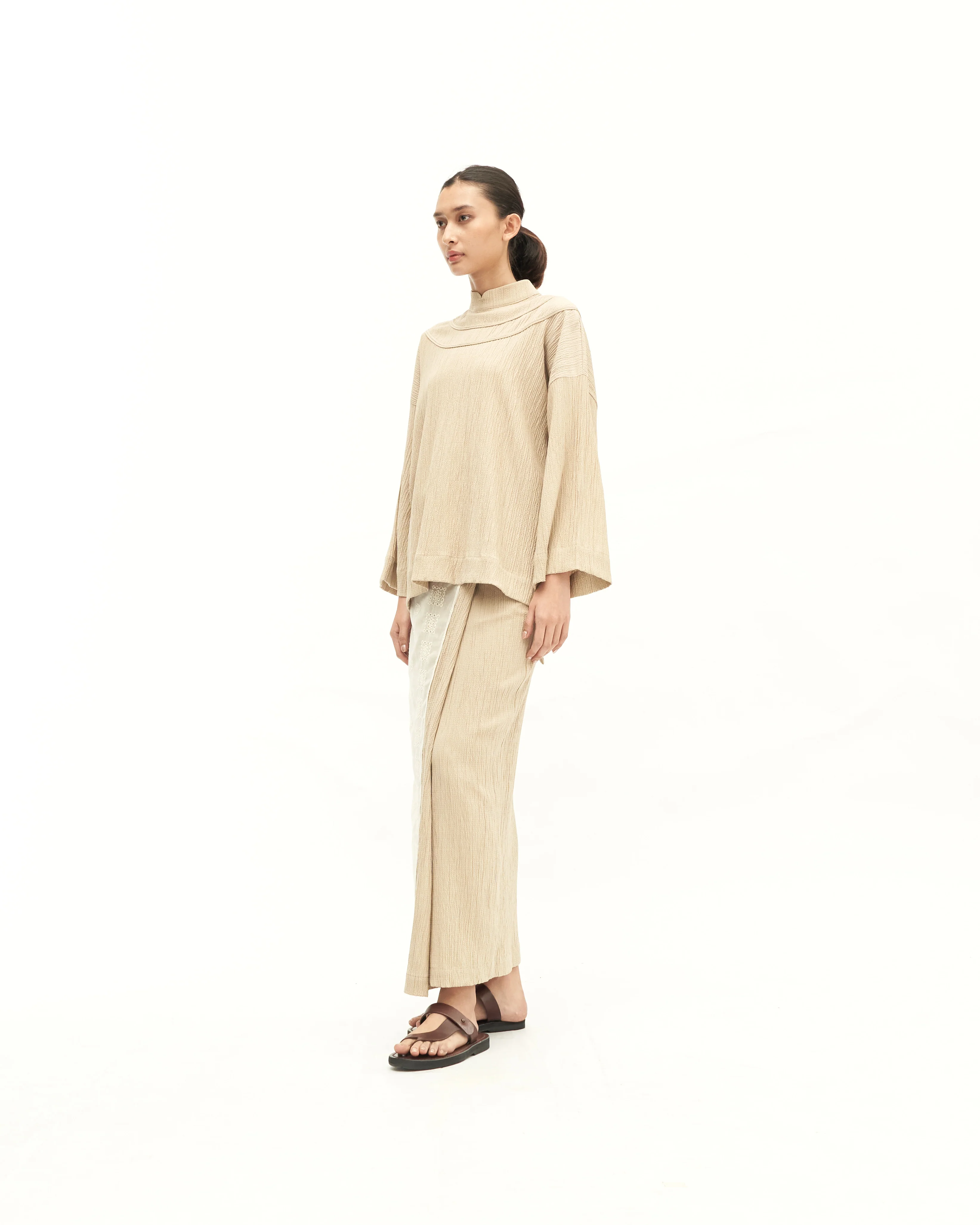 Women: Subuh Kedah Top (Eggshell) - Image 5