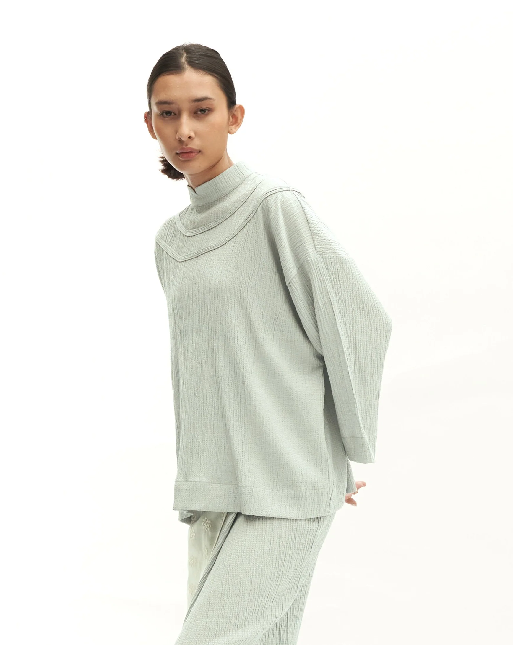 Women: Subuh Kedah Top (Dusty Blue) - Image 2