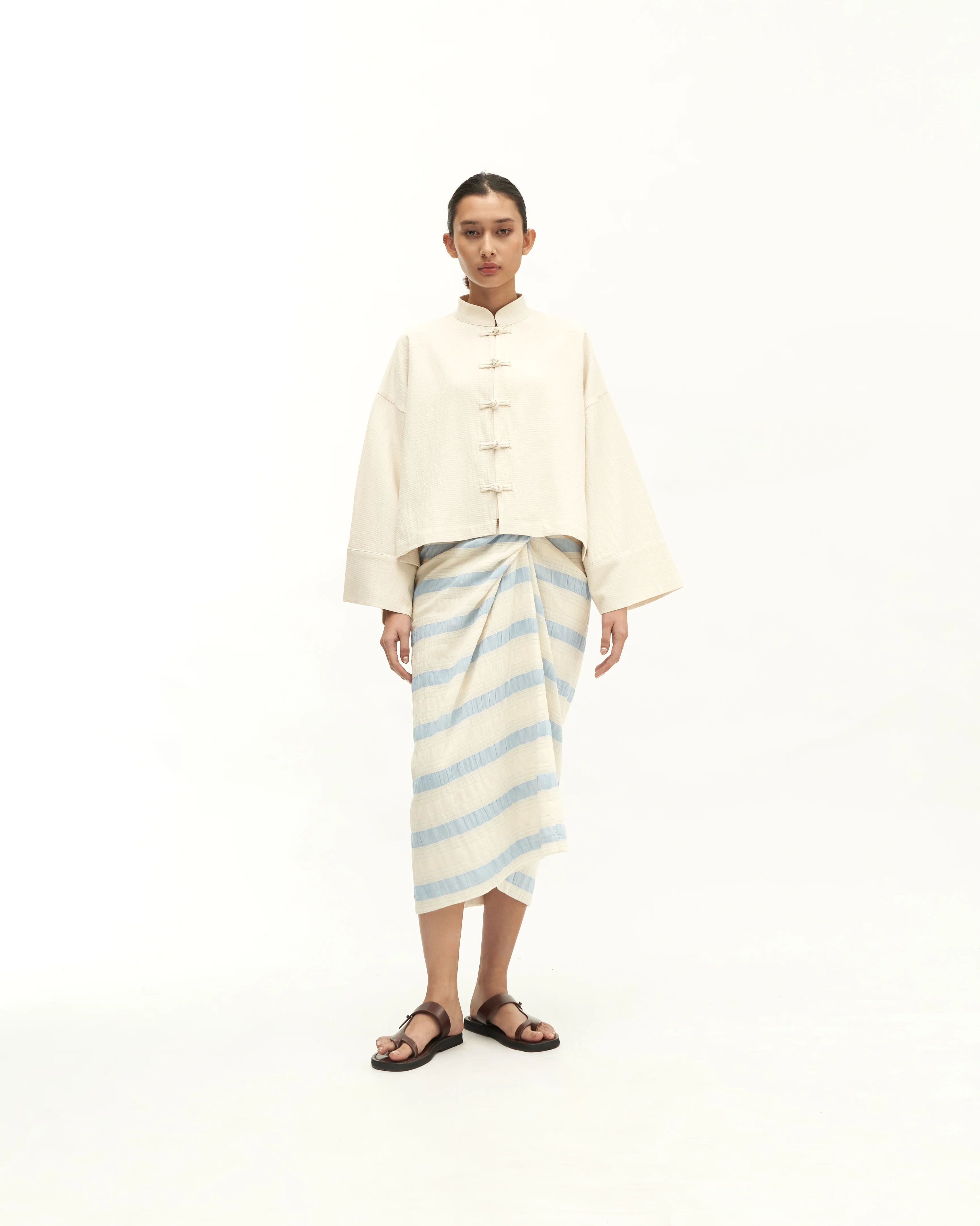 Women: Sulam Boxy Top (Blue) - Image 5