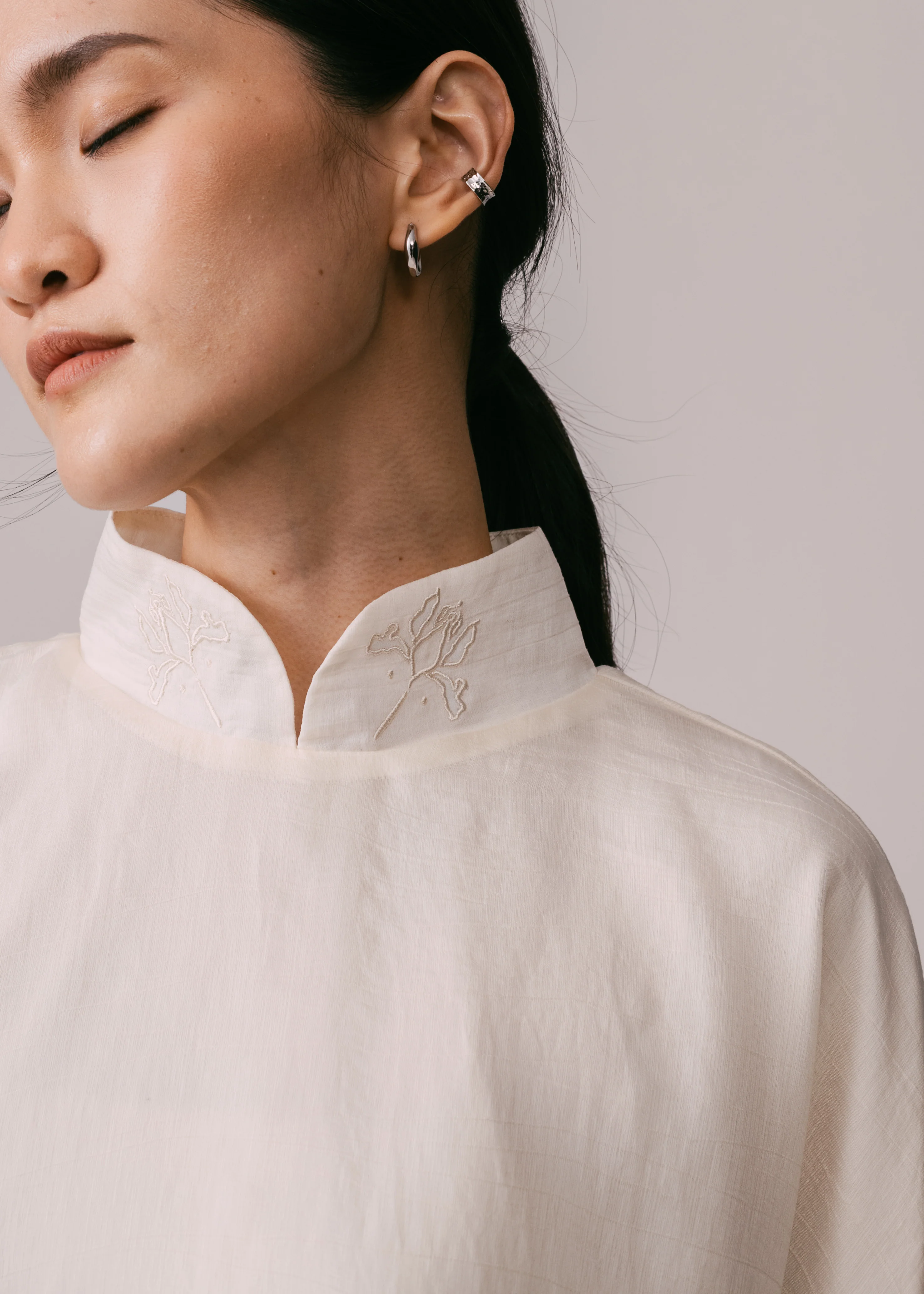 Women: Terbit Loose Kurung Top (Beige) - Image 4